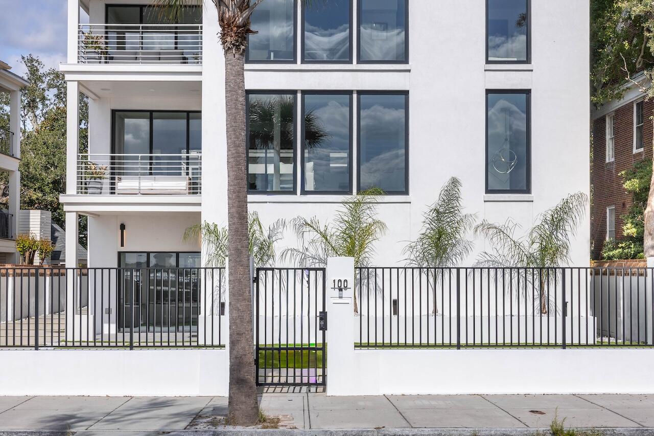 100 Murray Boulevard