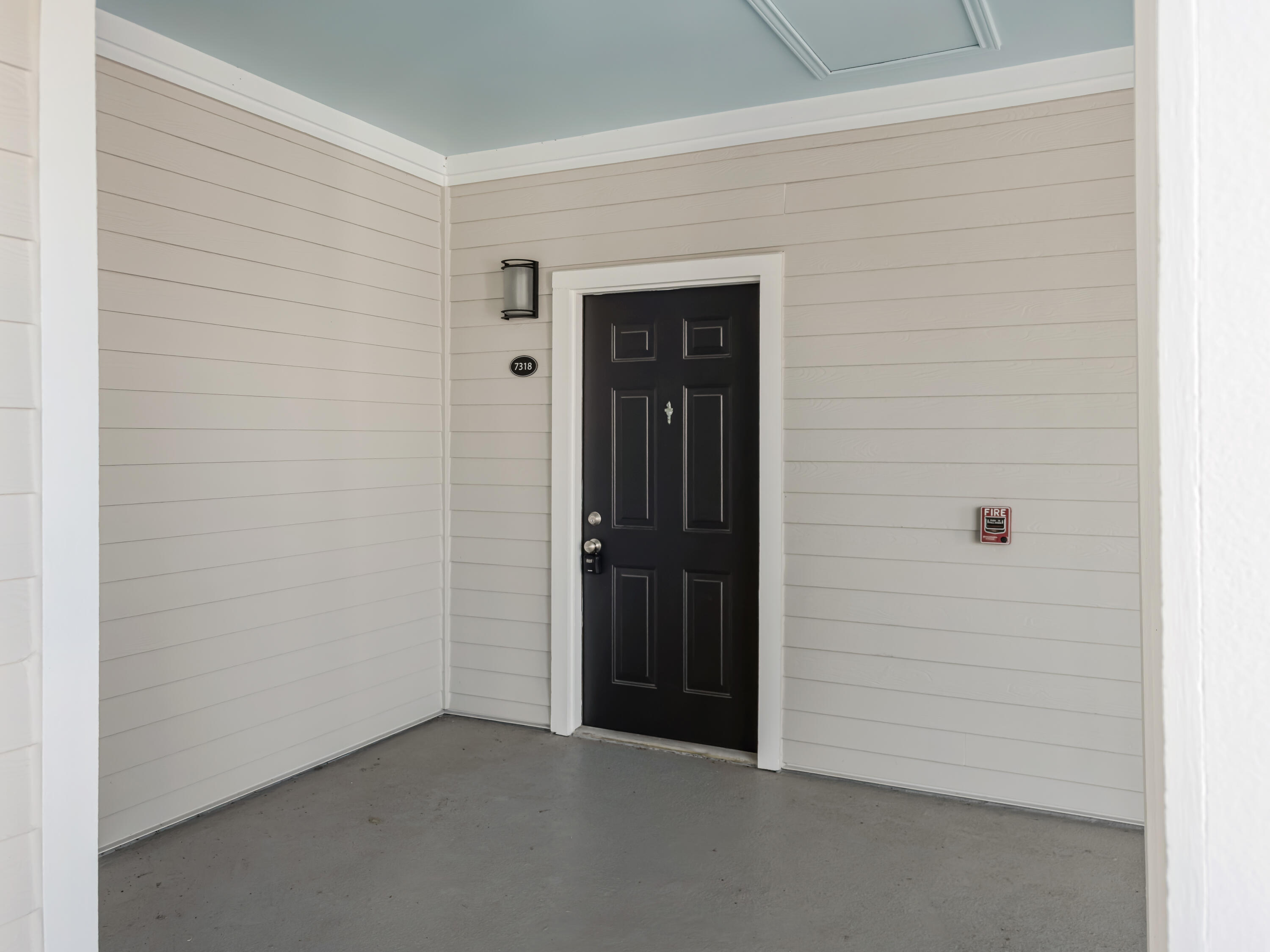 130 River Landing Drive 7318