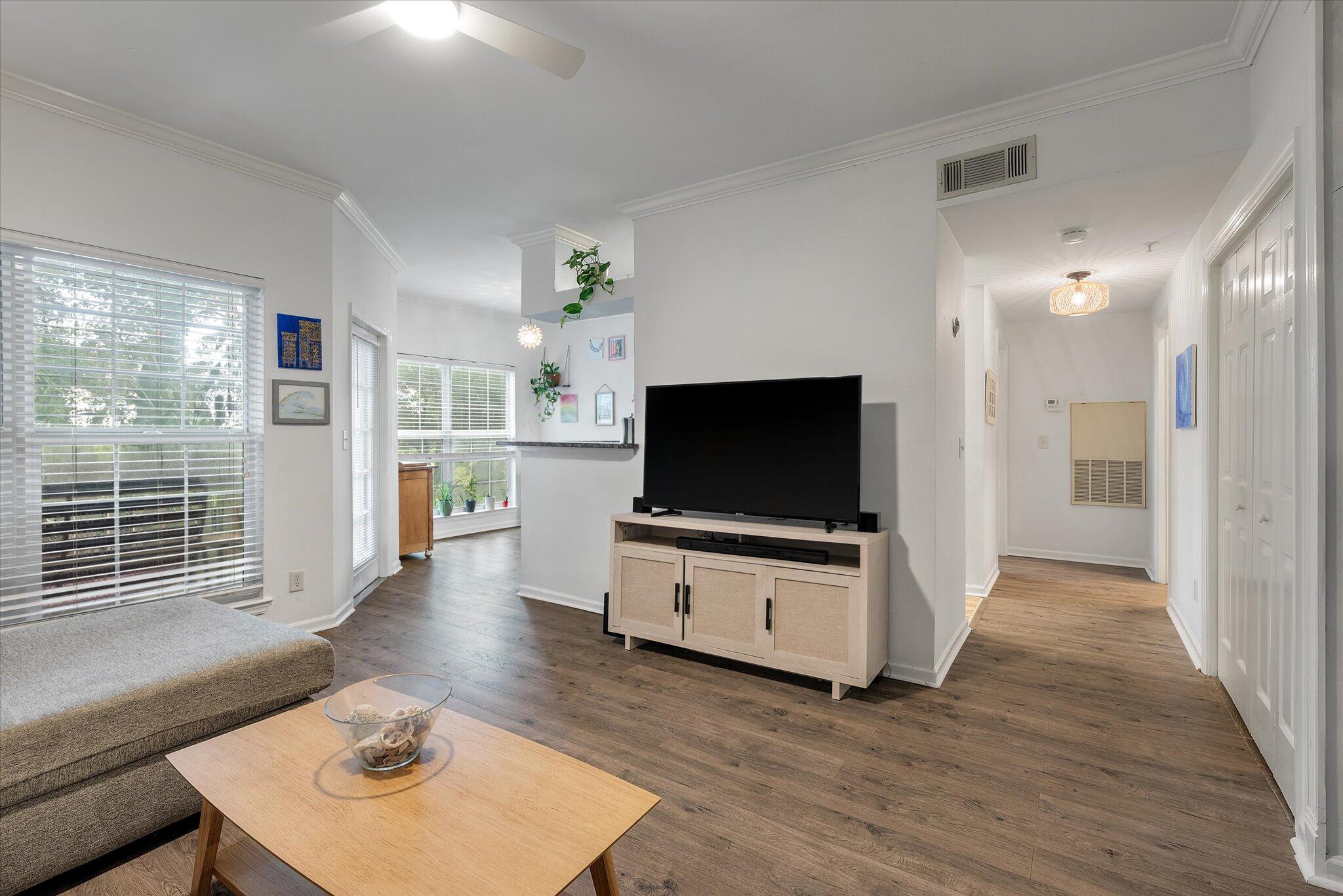 700 Daniel Ellis Drive 9104