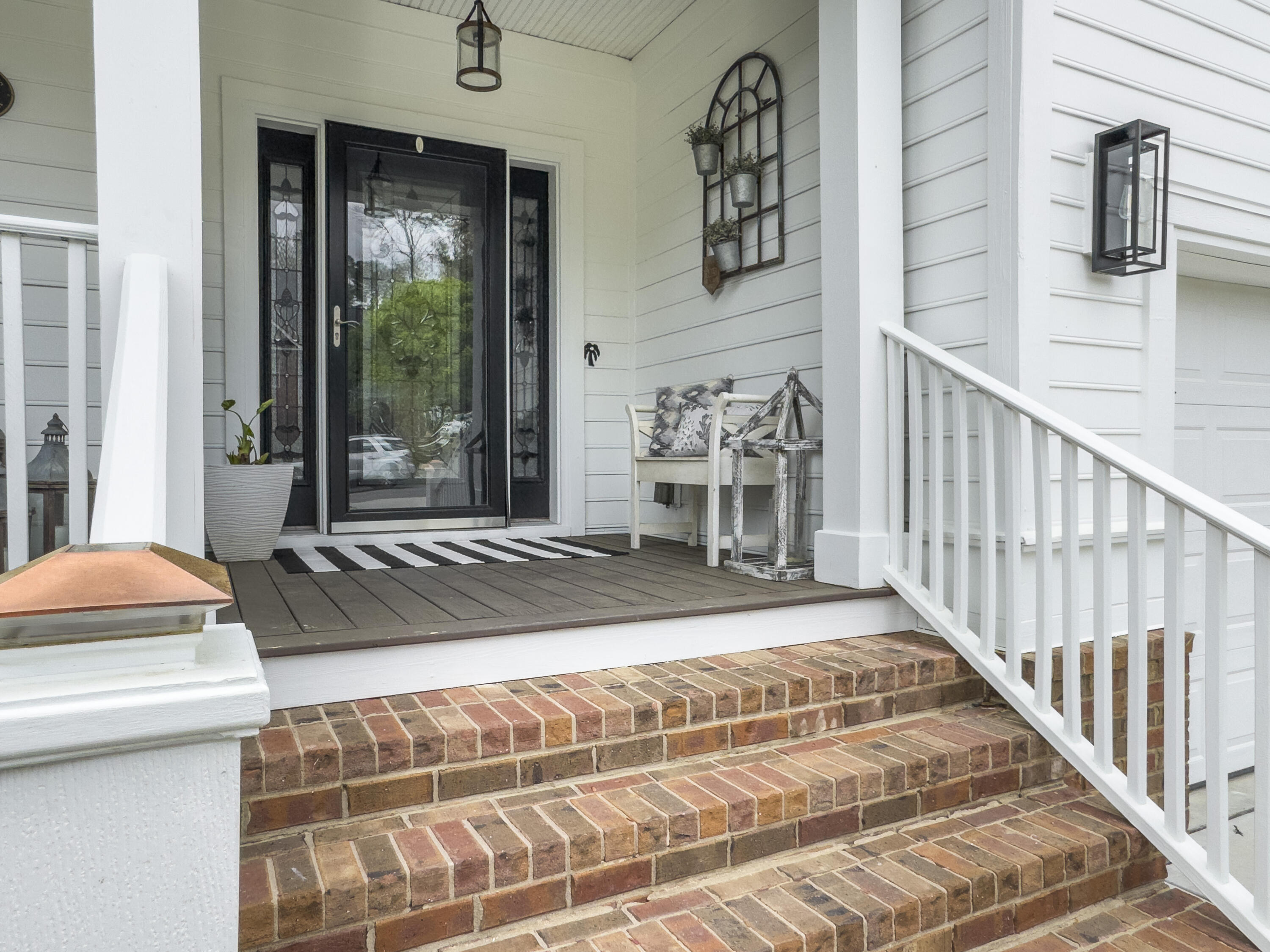 8619 Woodland Walk Walk