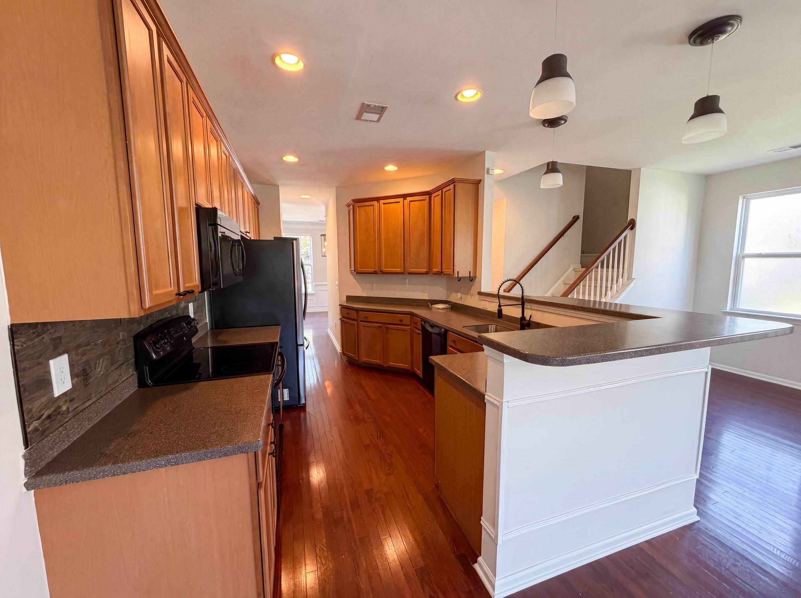 9006 Parlor Drive