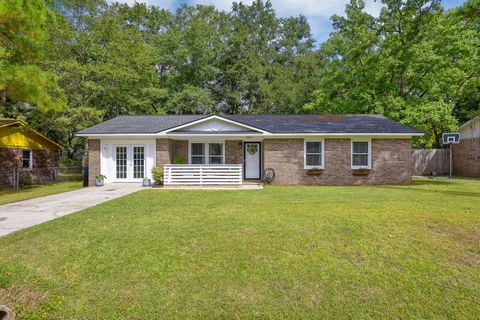 Photo of 4504 Logwood Drive, Ladson, SC 29456 (MLS # 25027502)