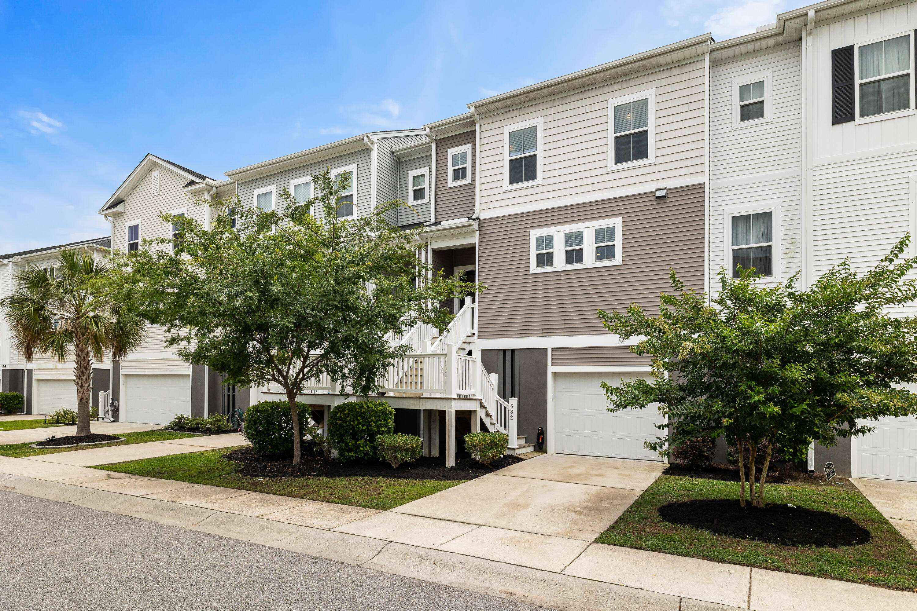 582 Mclernon Trace