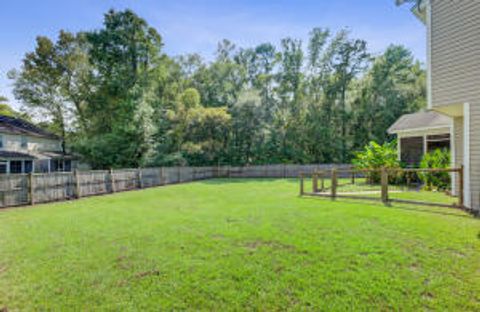 Single Family Residence in Summerville SC 217 Moon Shadow Lane 28.jpg