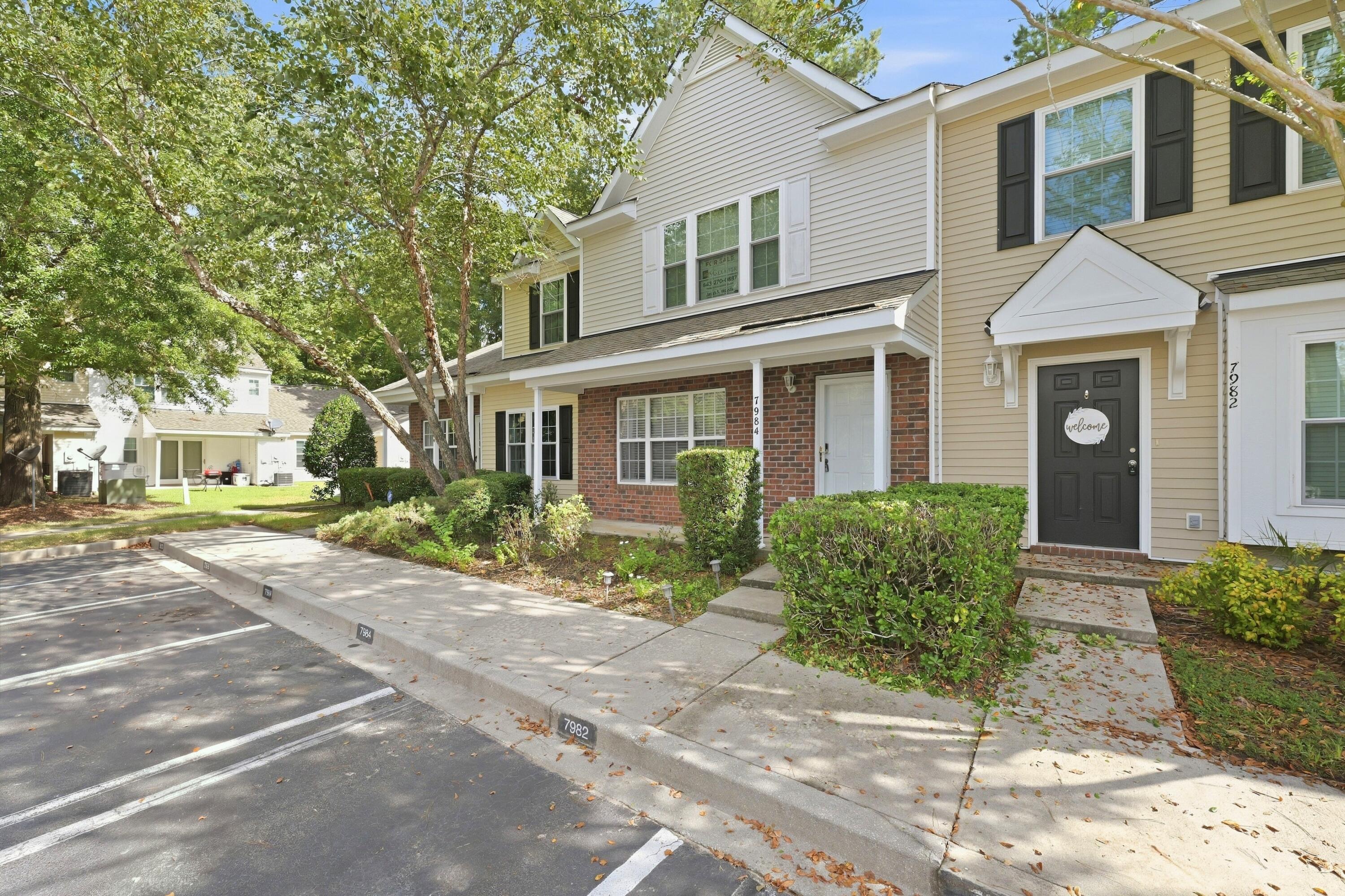 7984 Shadow Oak Drive