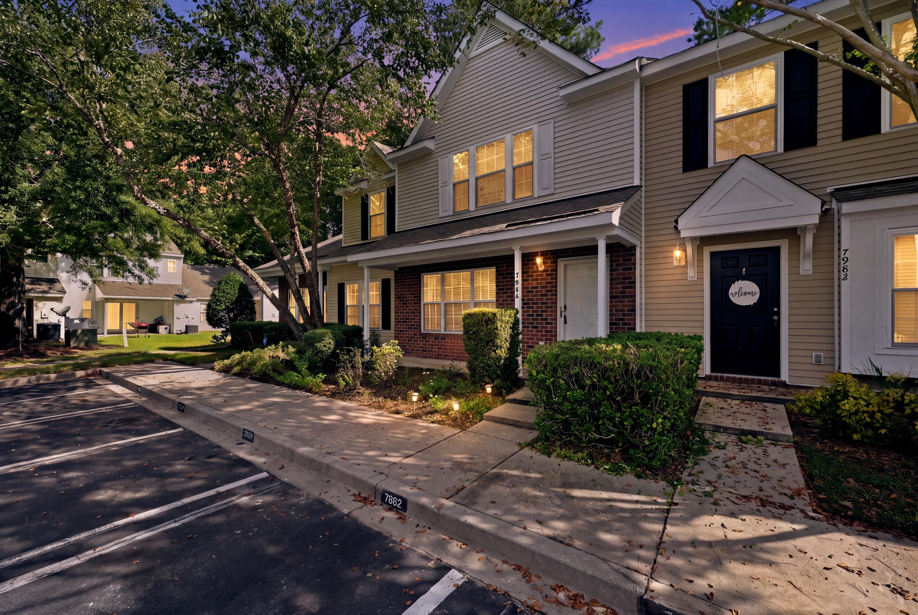 7984 Shadow Oak Drive