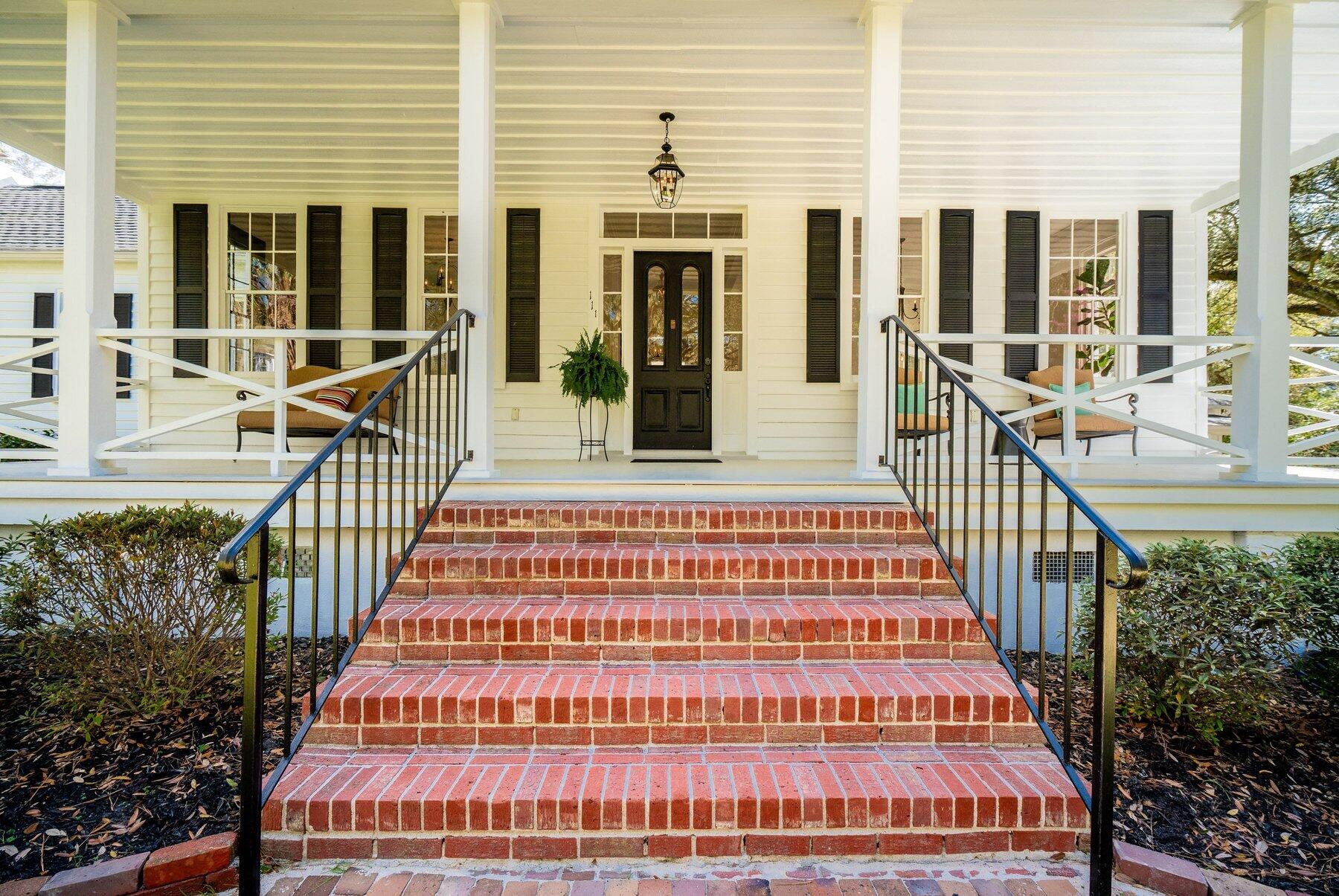 111 E Carolina Avenue