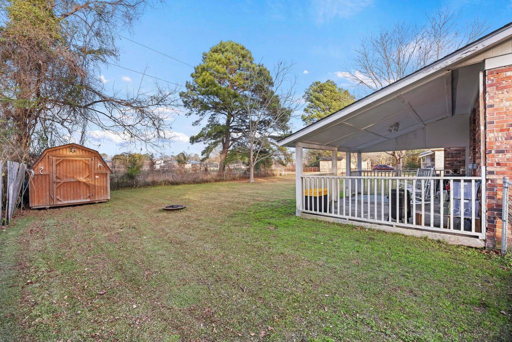 Photo of 122 Elmora Avenue, Goose Creek, SC 29445 (MLS # 26001154)