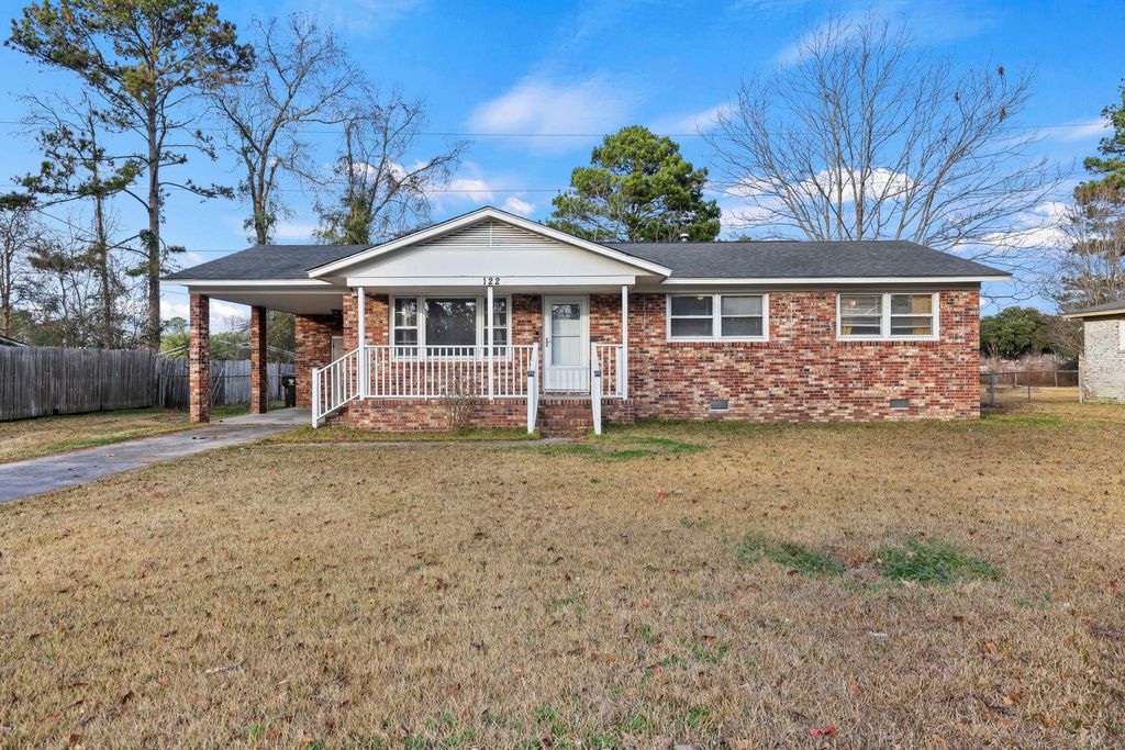Photo of 122 Elmora Avenue, Goose Creek, SC 29445 (MLS # 26001154)