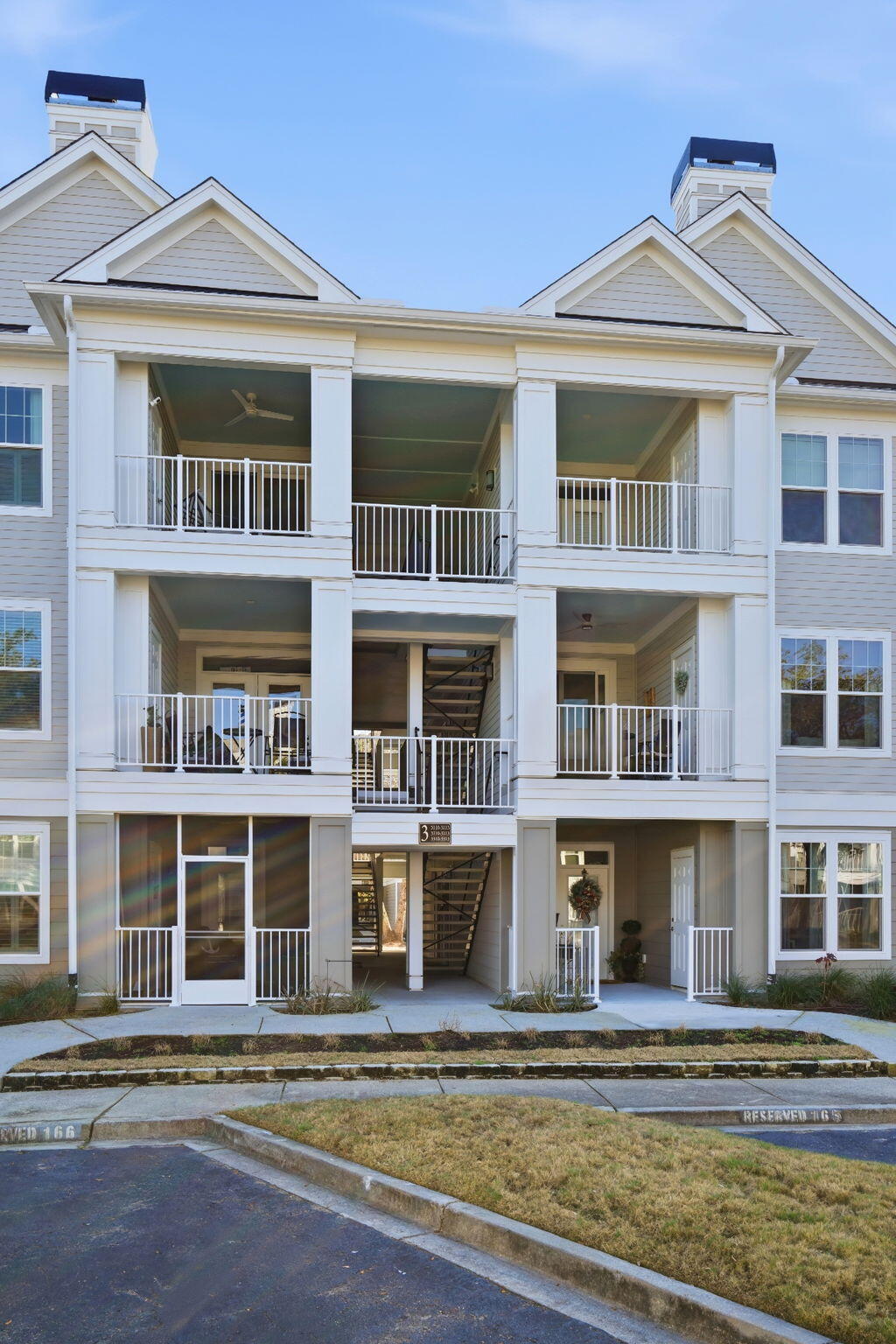 130 River Landing Drive 3111