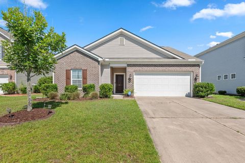 Photo of 617 Zinnia Drive, Goose Creek, SC 29445 (MLS # 25027396)