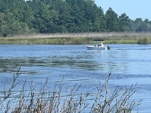 304 County Rd S-22-853 Georgetown SC 29440