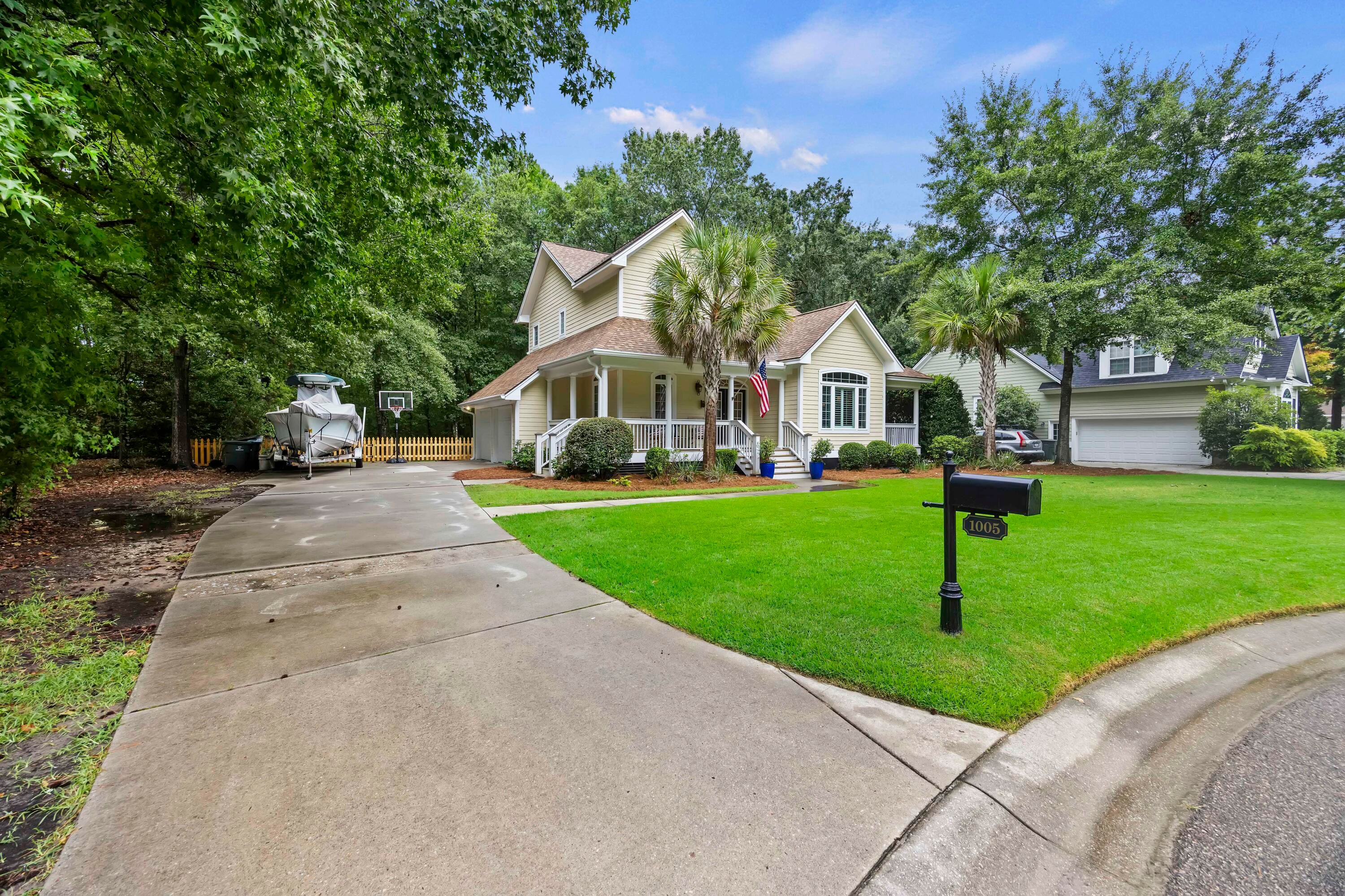 1005 Island Crossing Drive