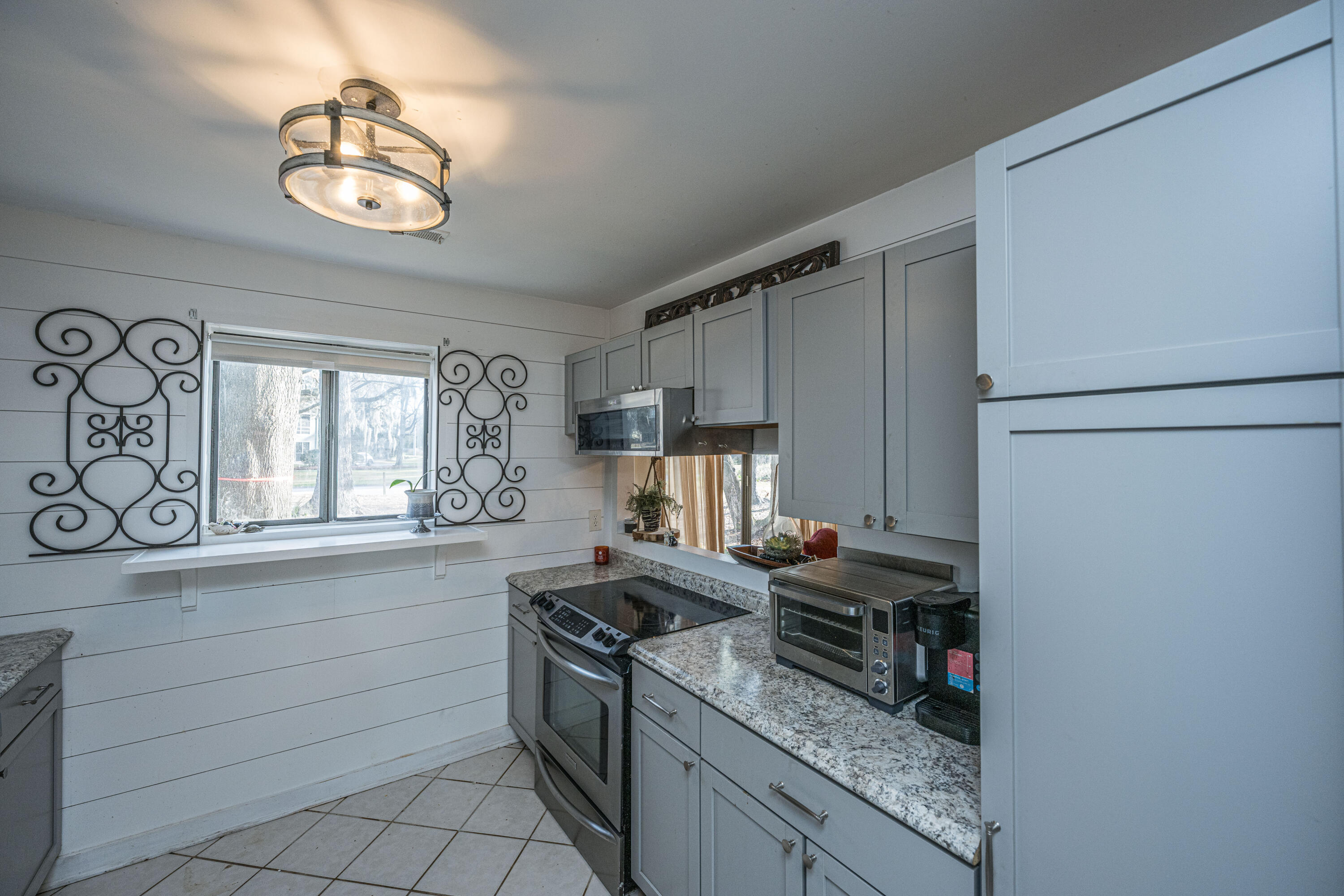 2770 Jobee Drive Drive 1