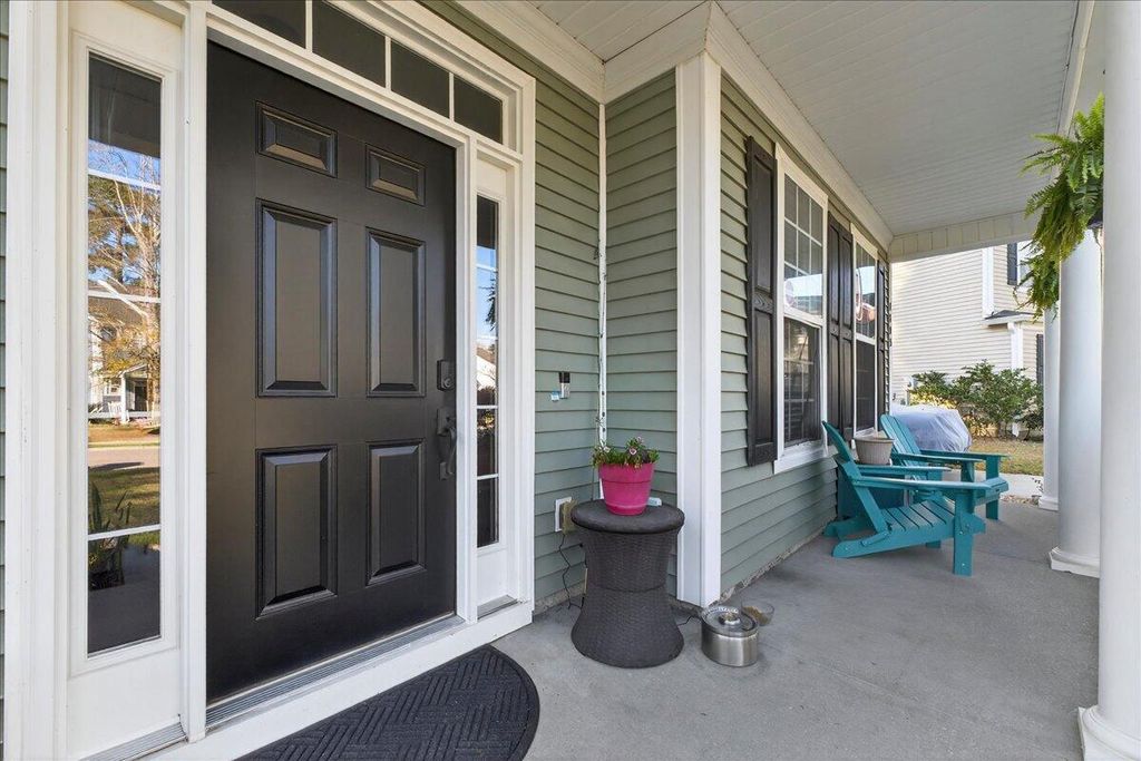 Photo of 4803 E Red Maple Circle, Summerville, SC 29485 (MLS # 26006305)