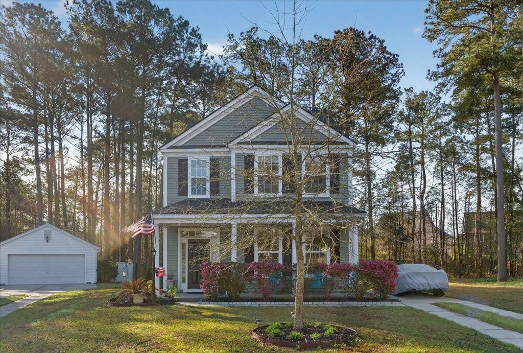 Photo of 4803 E Red Maple Circle, Summerville, SC 29485 (MLS # 26006305)
