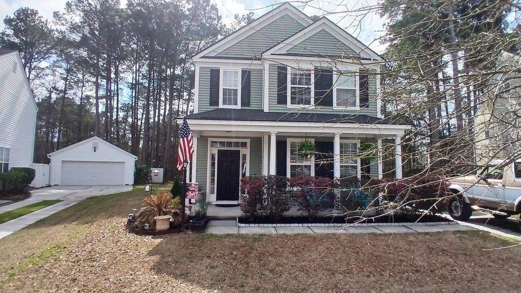 Photo of 4803 E Red Maple Circle, Summerville, SC 29485 (MLS # 26006305)
