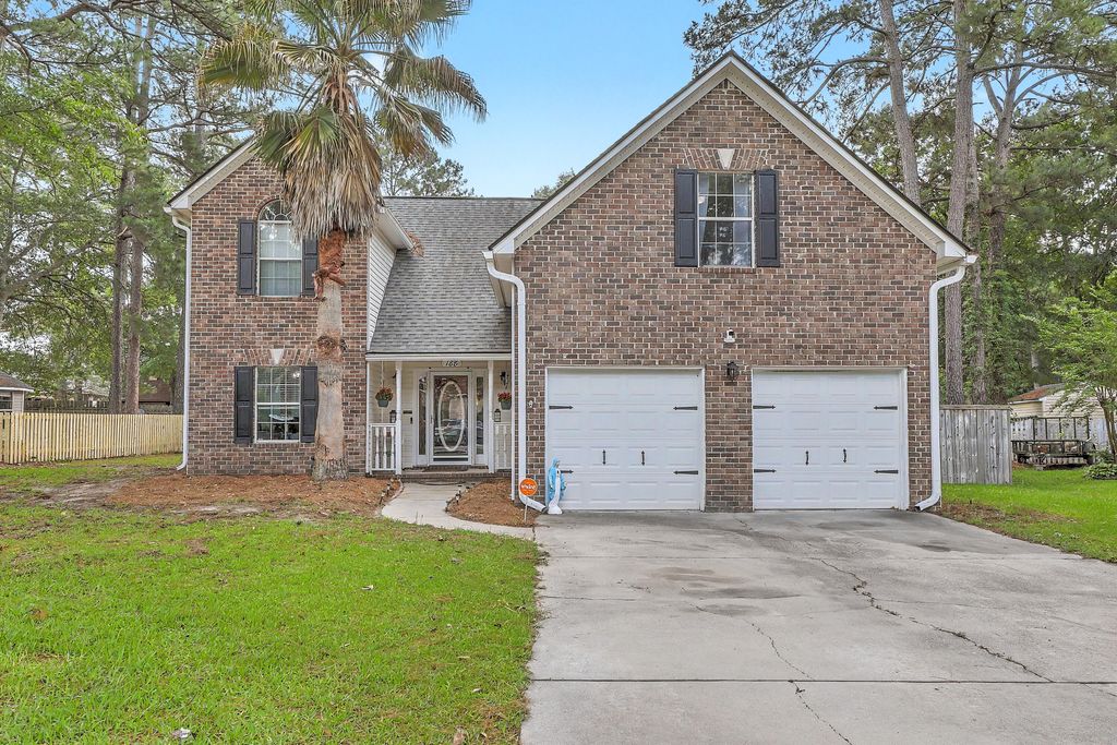 Photo of 188 Bamert Street, Summerville, SC 29483 (MLS # 26015551)