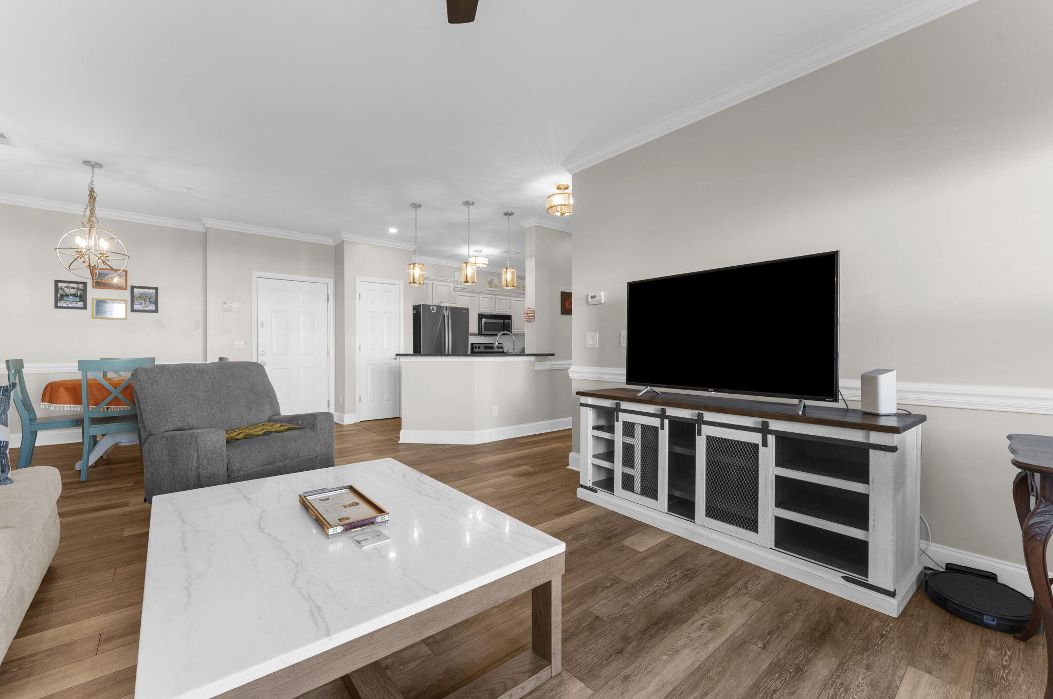 1984 Folly Road B103