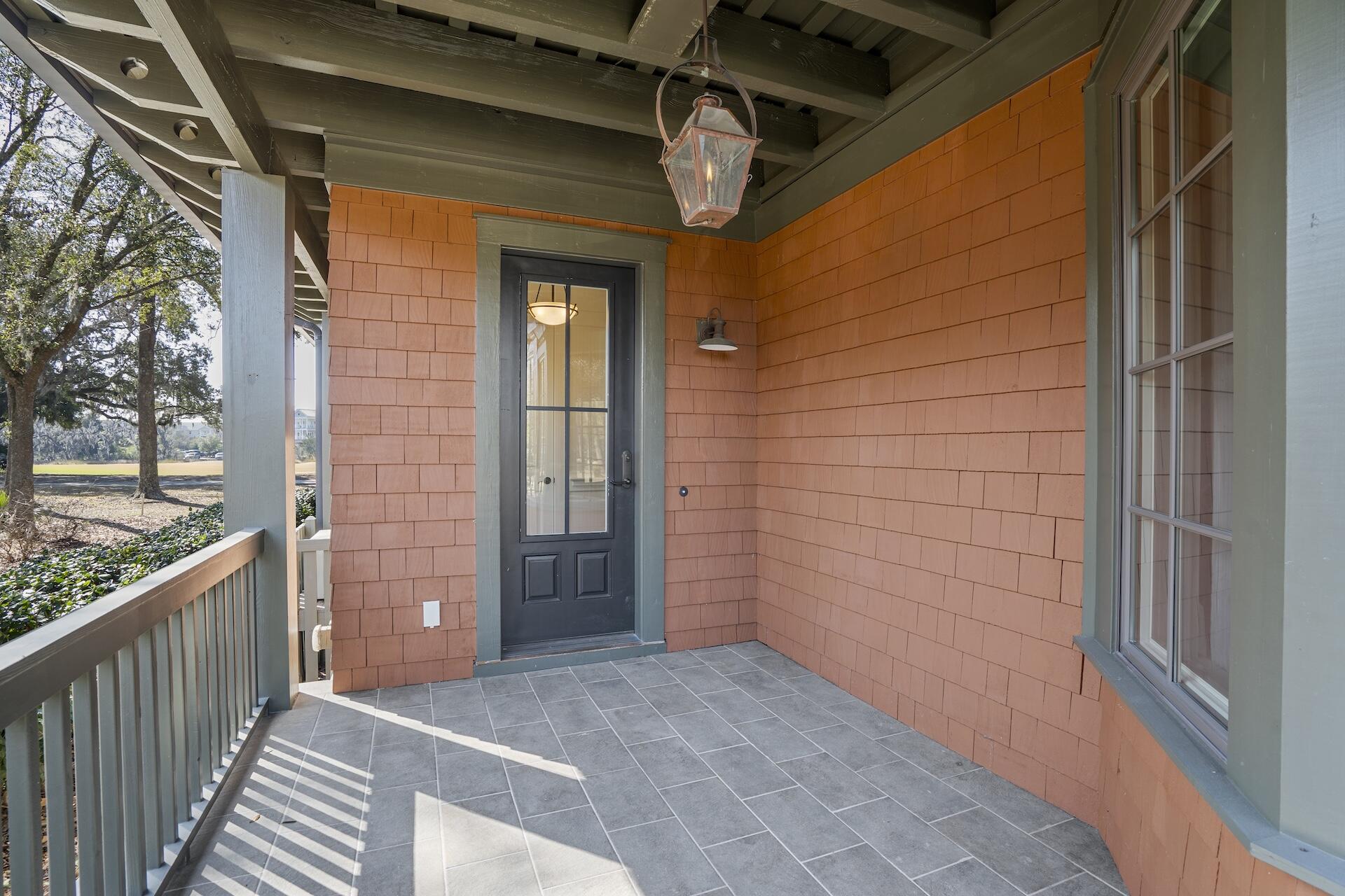 720 Island Park Drive 104