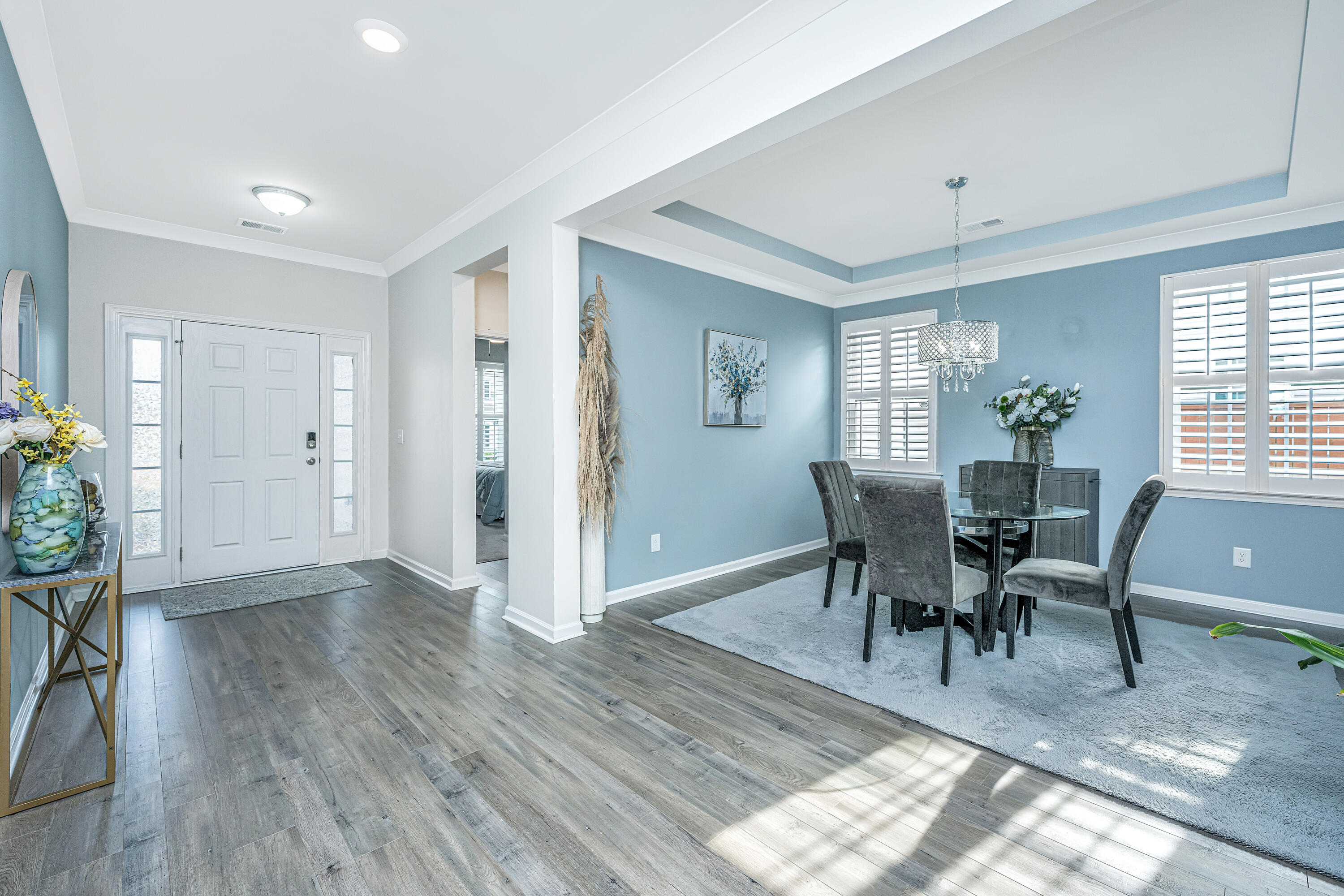 9905 Pin Cherry Court