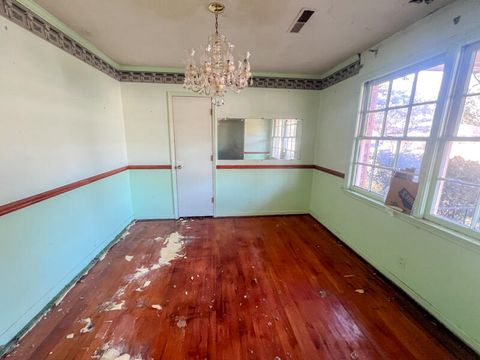 2156 Wood Avenue Charleston SC 29414