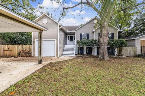 Photo of 838 Targave Road, Charleston, SC 29412 (MLS # 26022527)