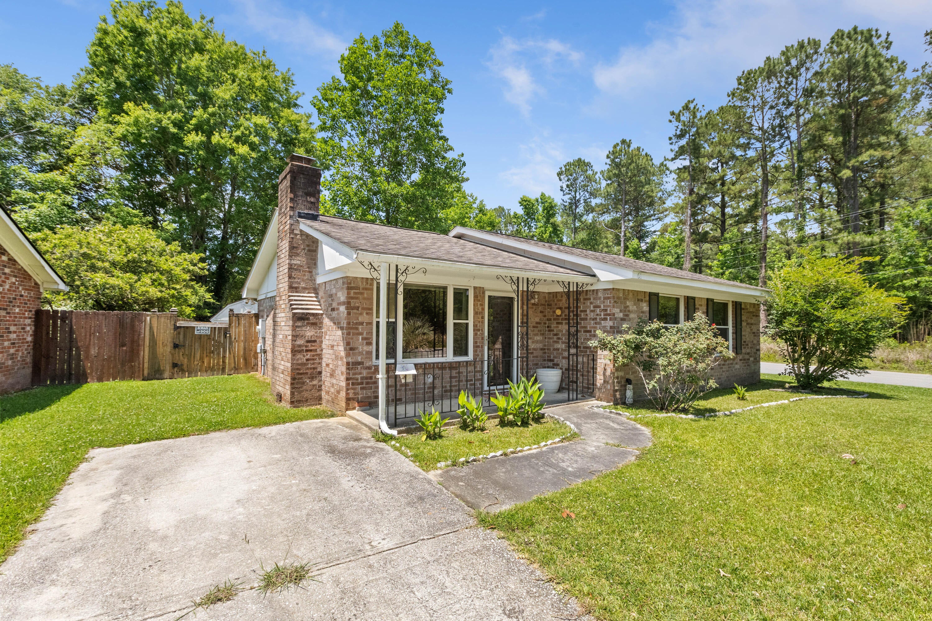 61 Tanbark Court