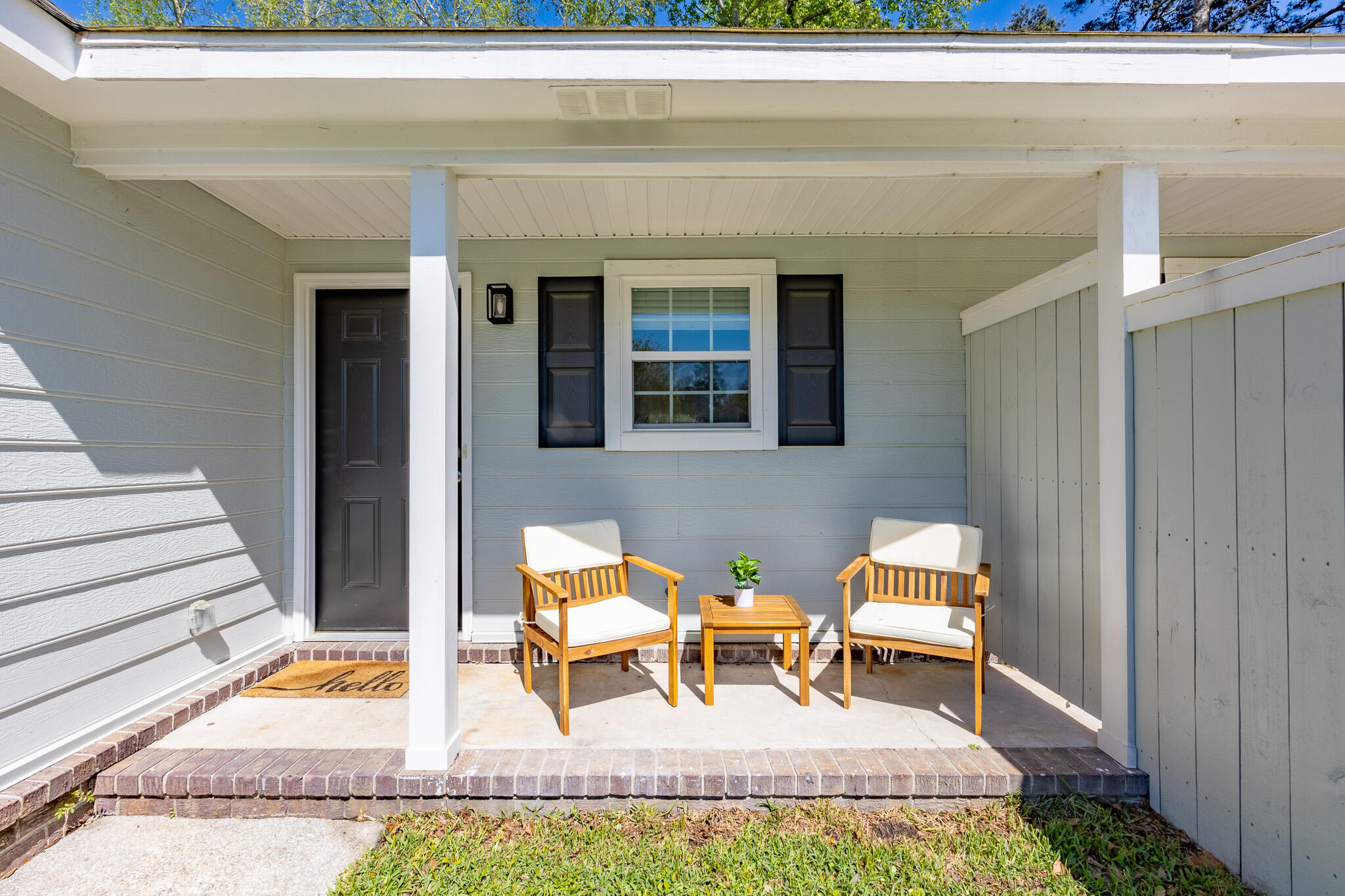 9614 N Cardinal Drive