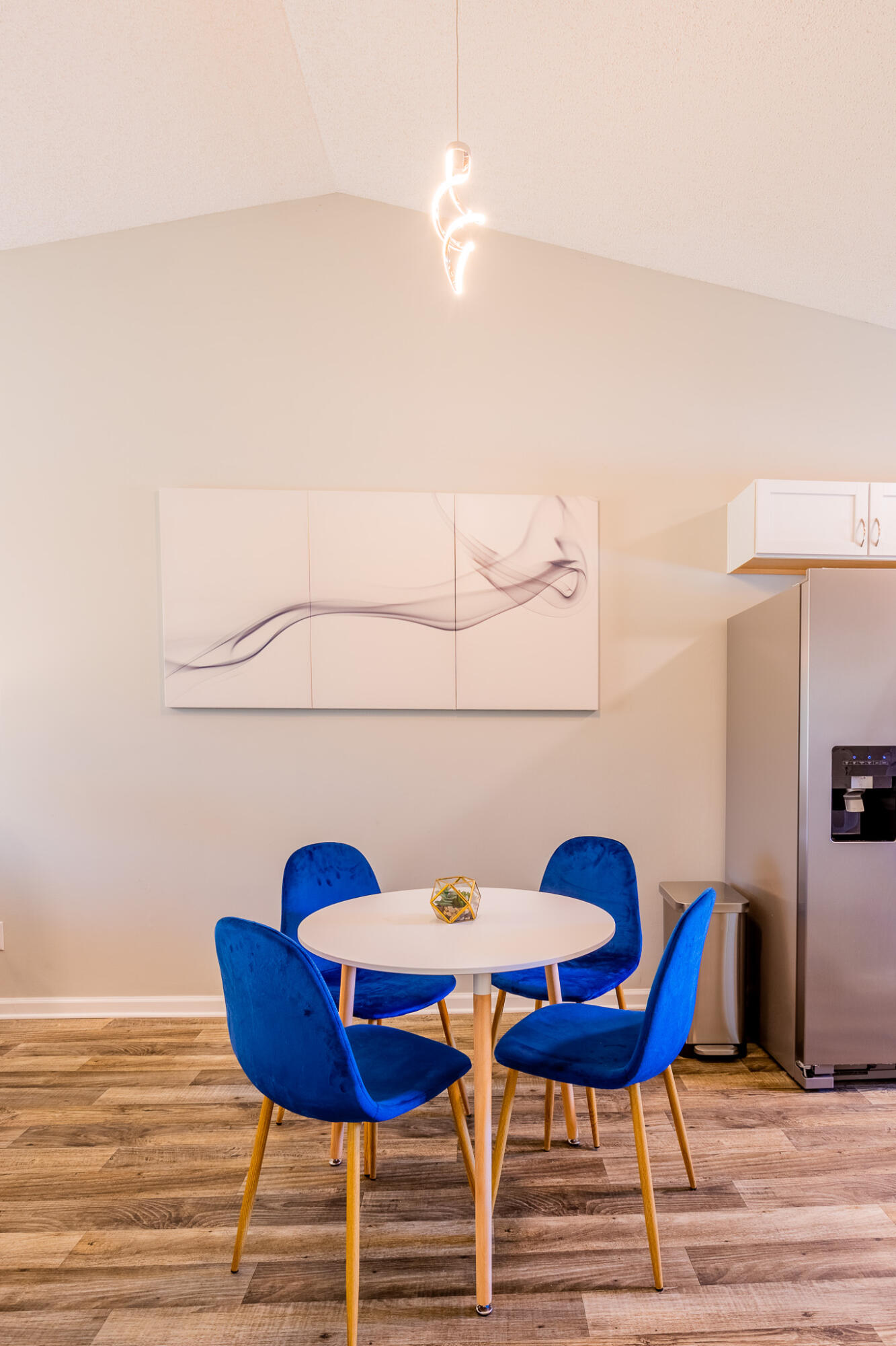 9614 N Cardinal Drive