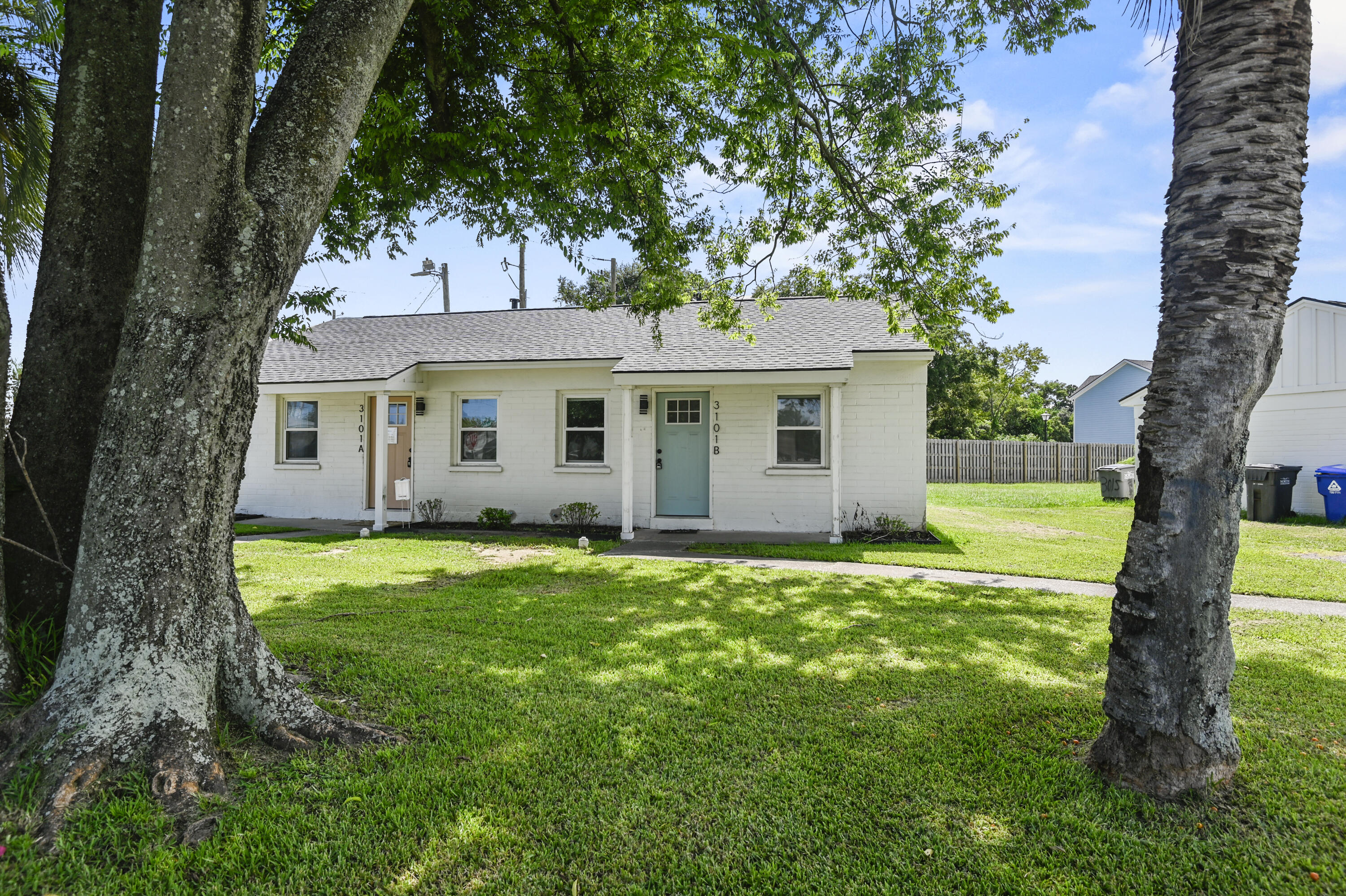 3101 Azalea Drive B