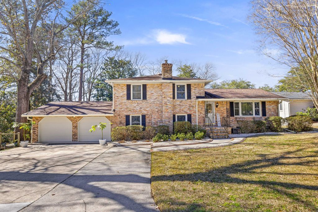 Photo of 117 Goose Creek Drive, Goose Creek, SC 29445 (MLS # 26004229)