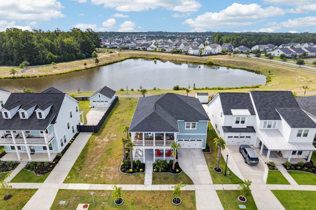 Photo of 218 Ashworth Drive, Summerville, SC 29486 (MLS # 26022324)