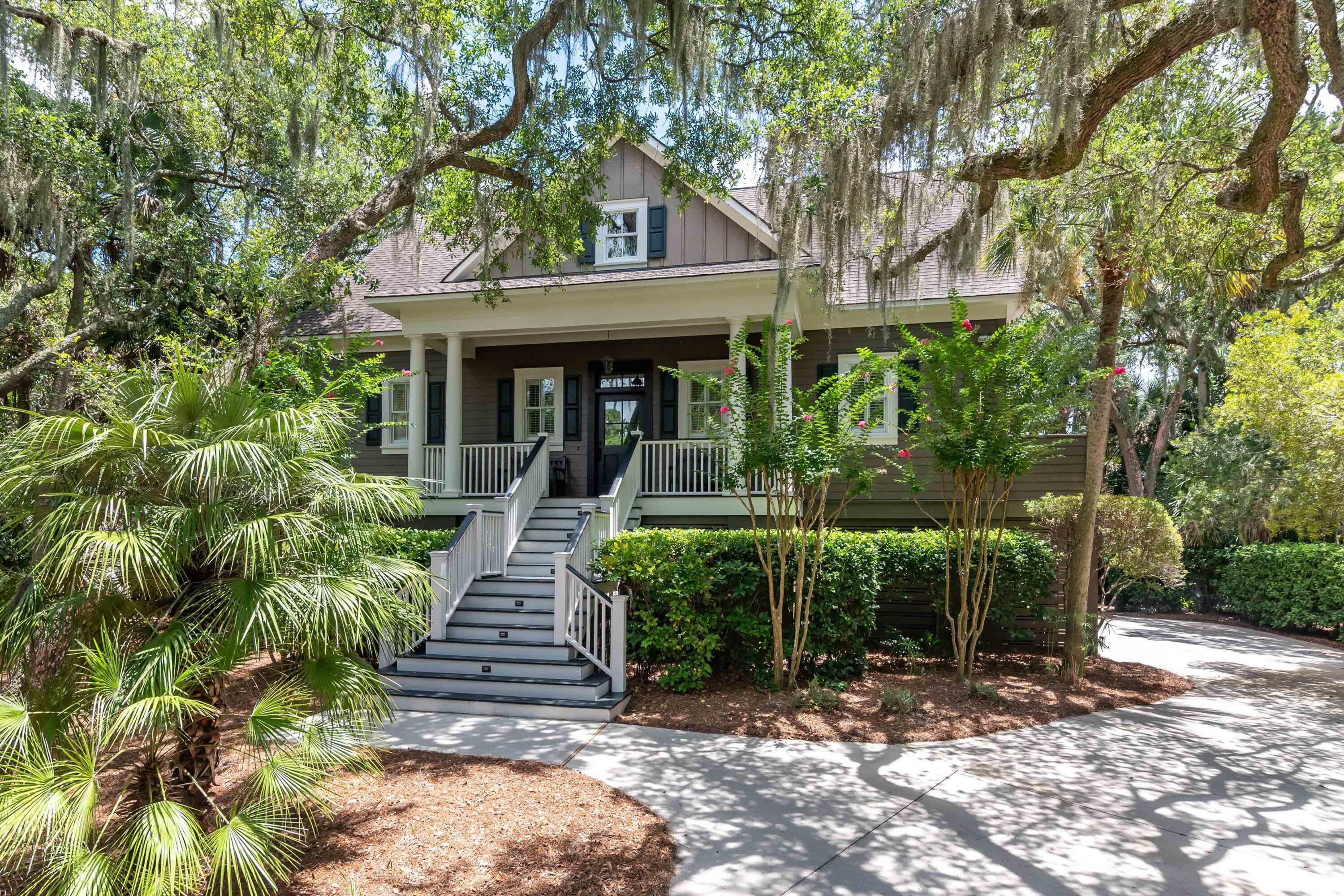 260 Governors Drive