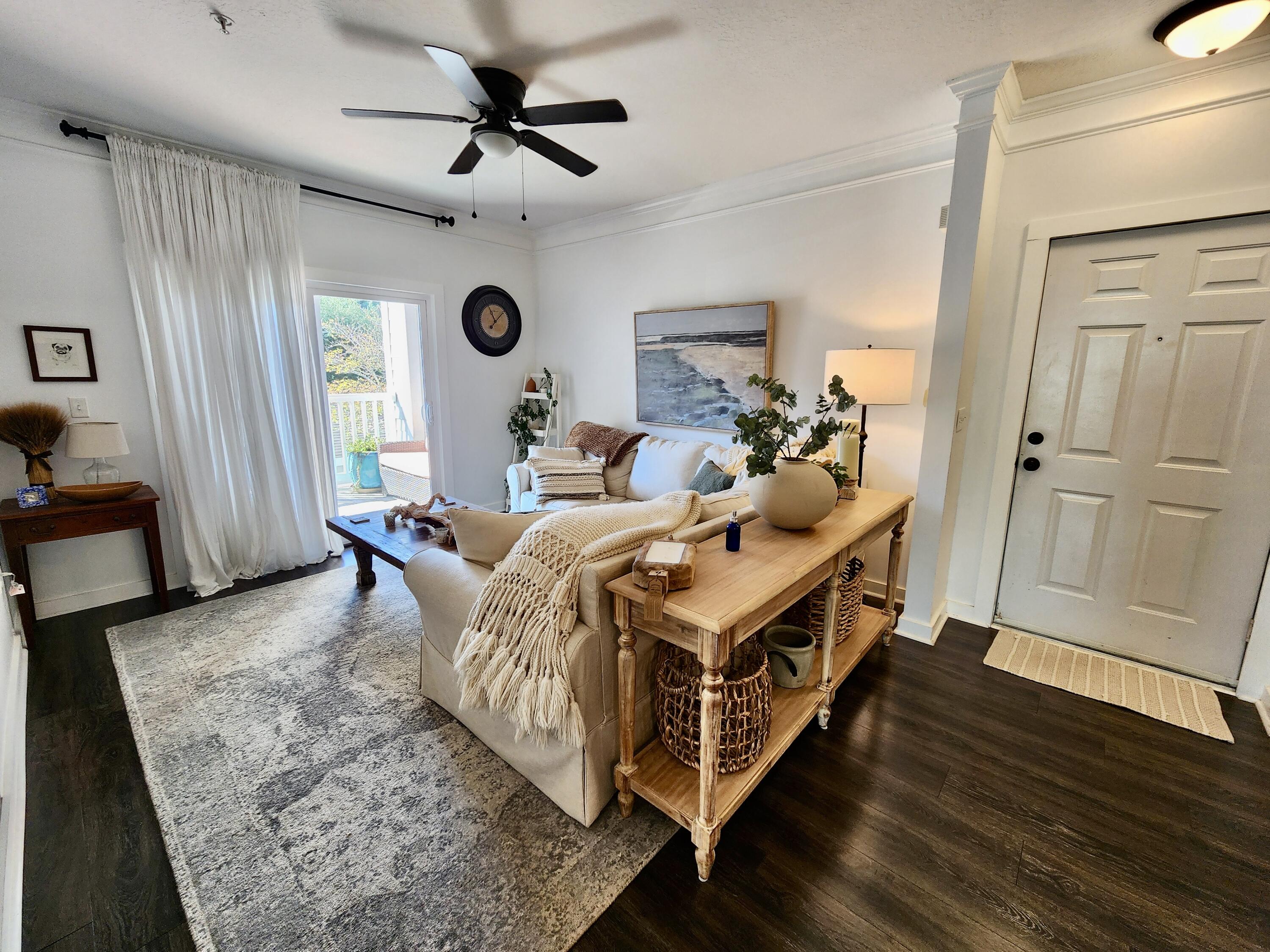 1300 Park West Boulevard 818