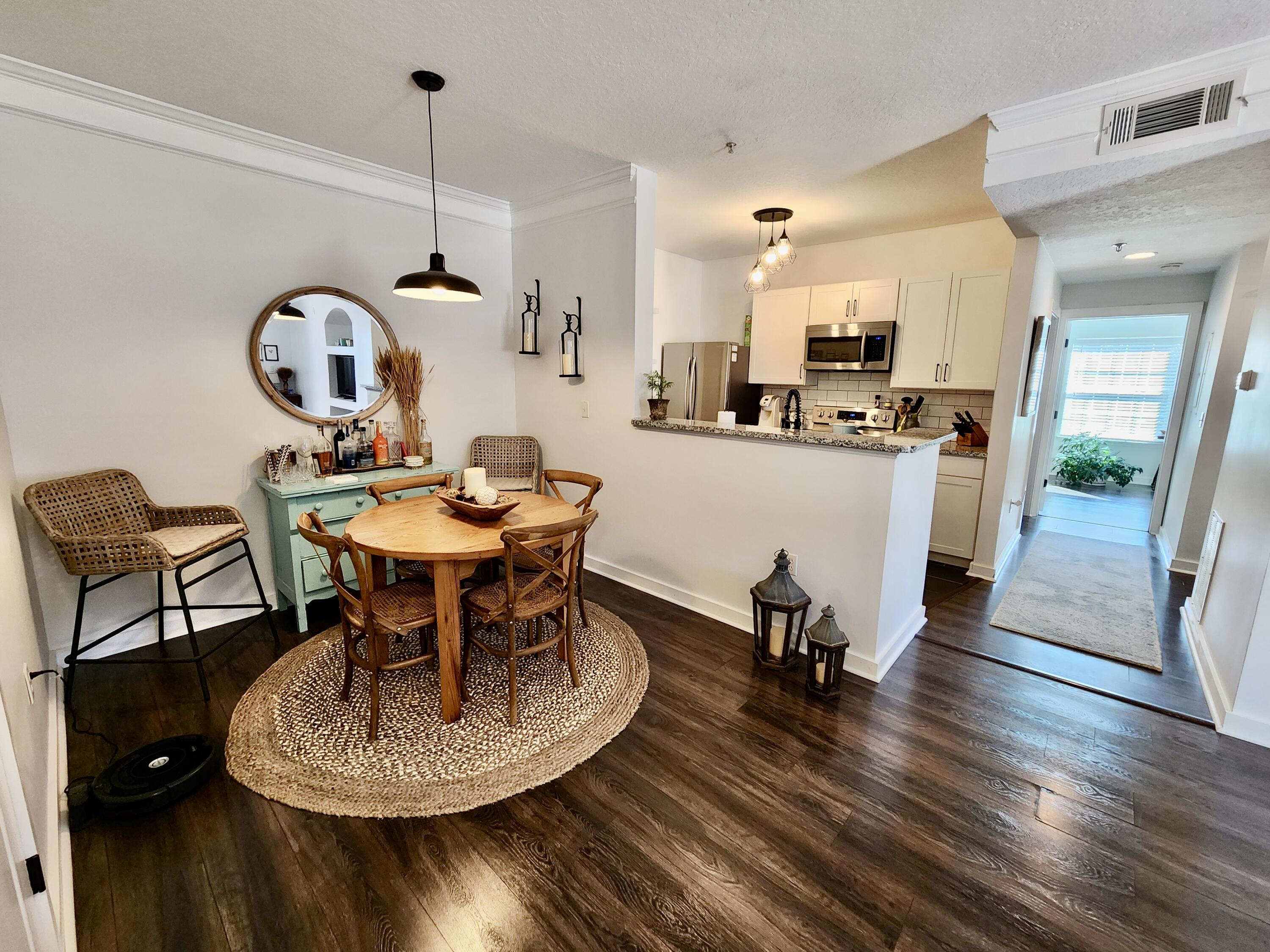 1300 Park West Boulevard 818