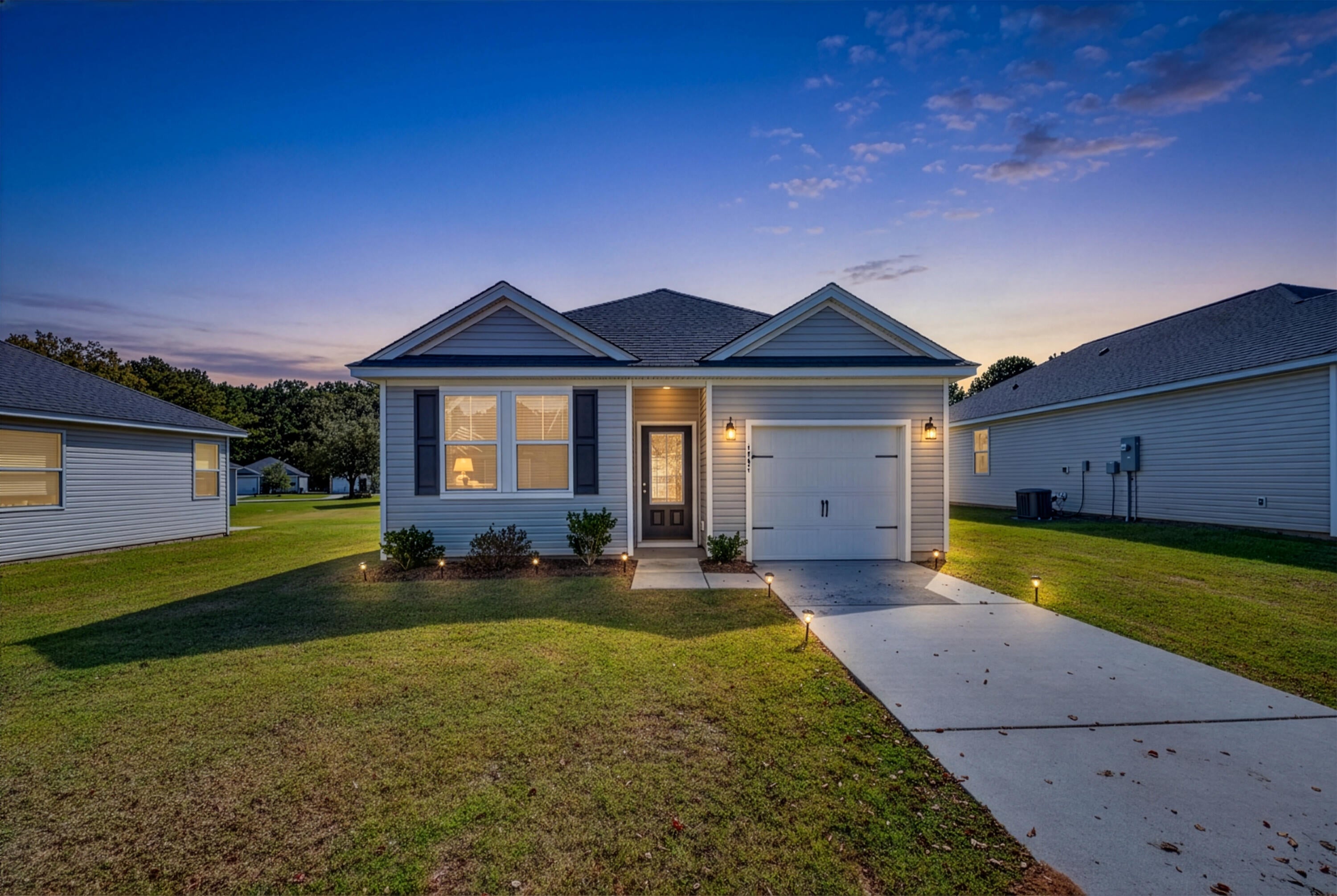 1295 Warrens Way