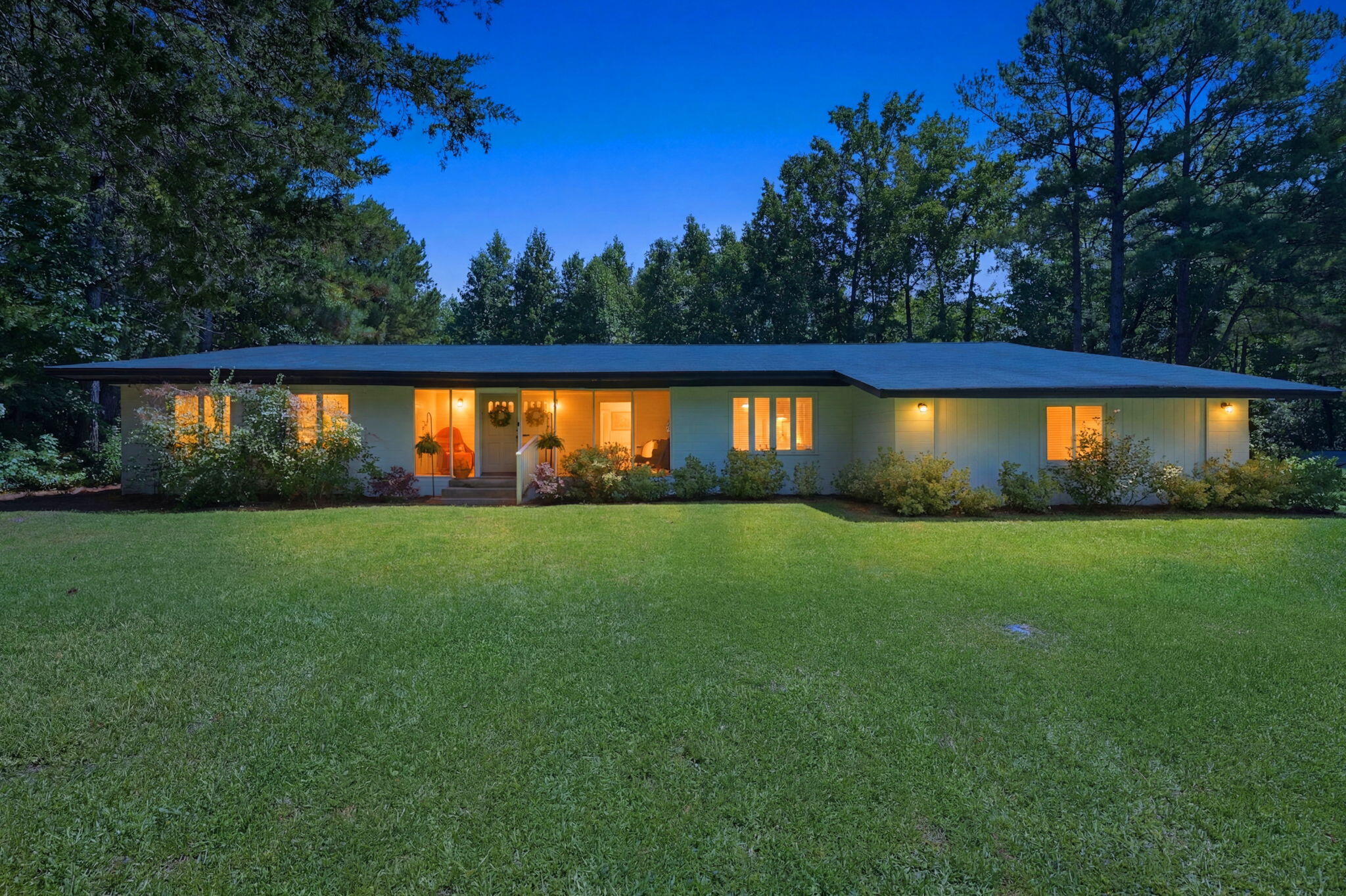 303 Woodbridge Road, Saint George, SC, 29477