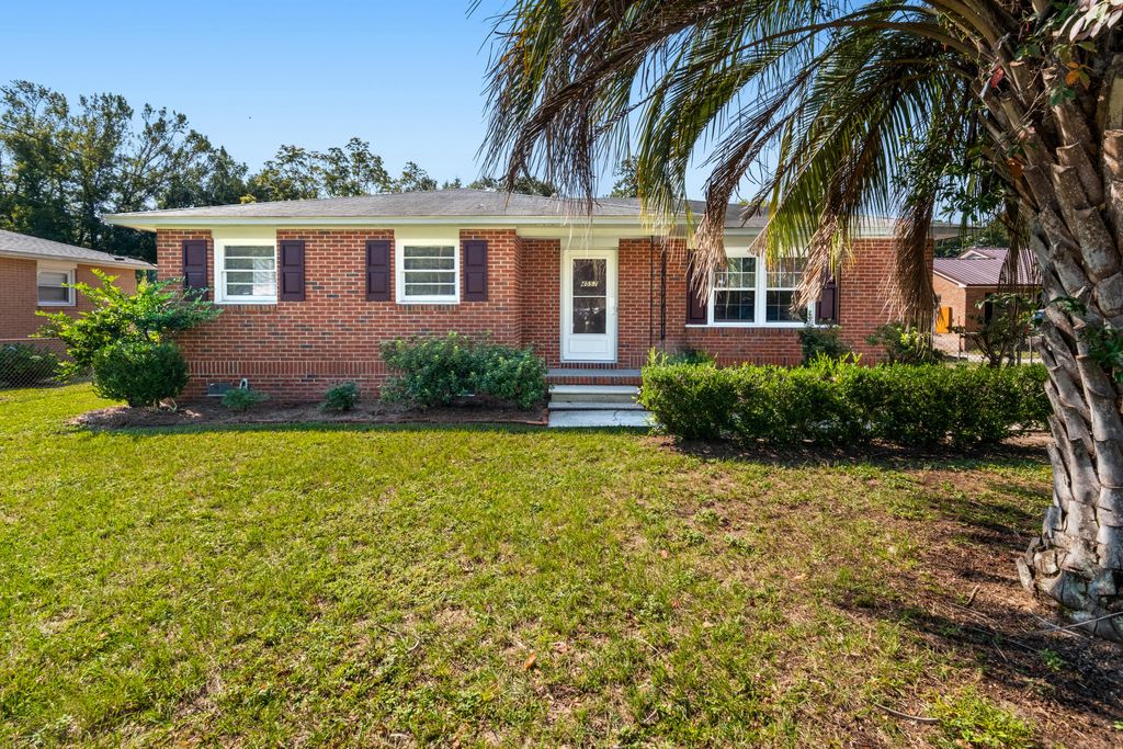 Photo of 4557 W Montague Avenue, North Charleston, SC 29418 (MLS # 25029087)