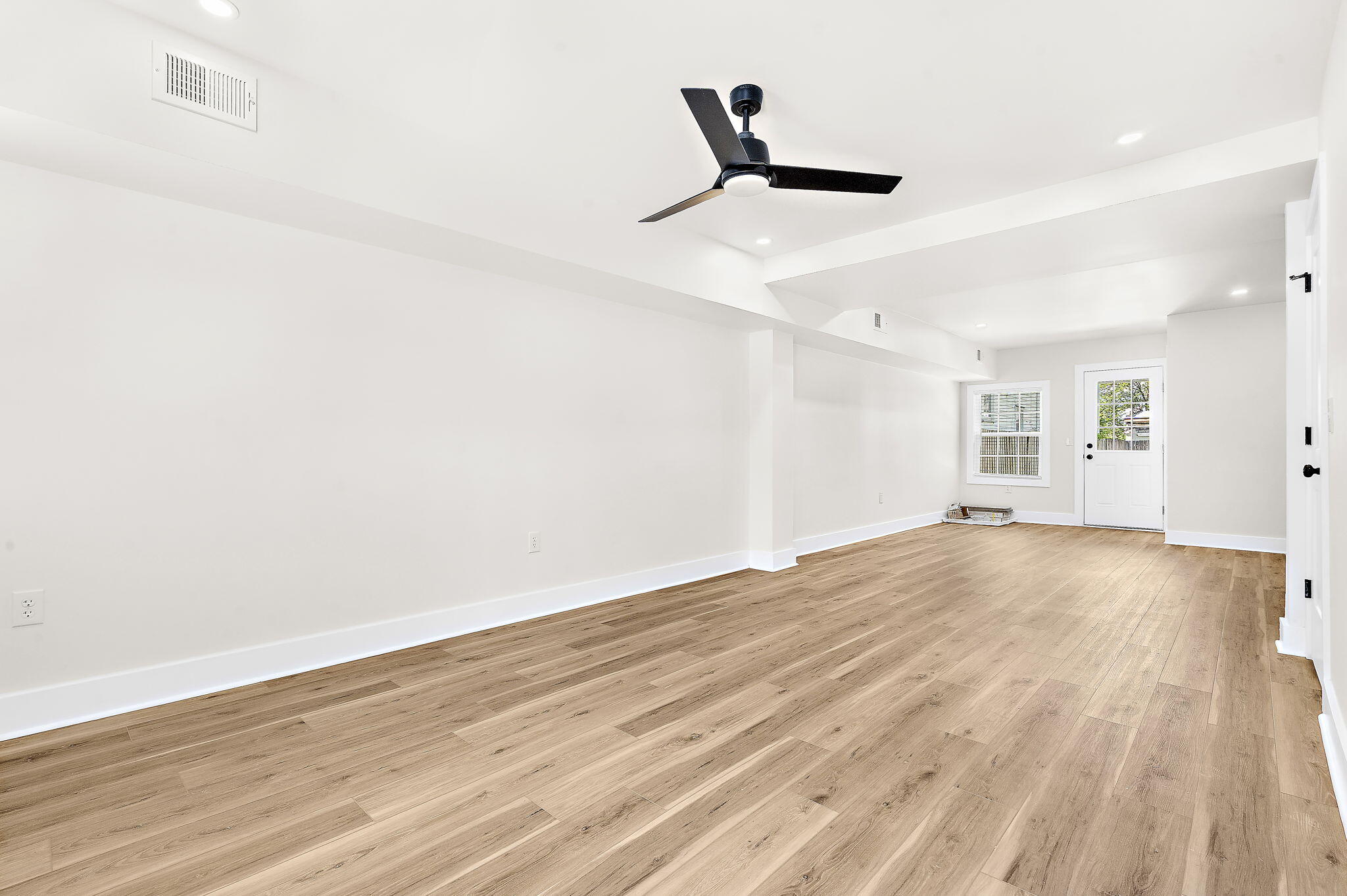 24 Blake Street B