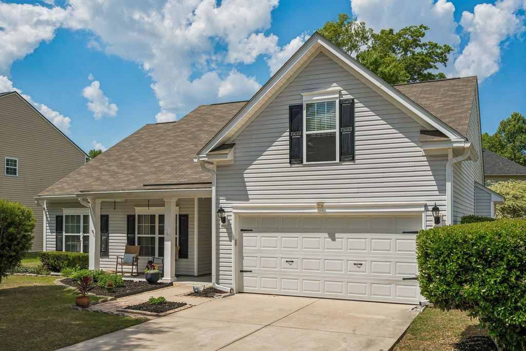 Photo of 9616 Pebble Creek Boulevard, Summerville, SC 29485 (MLS # 26011126)