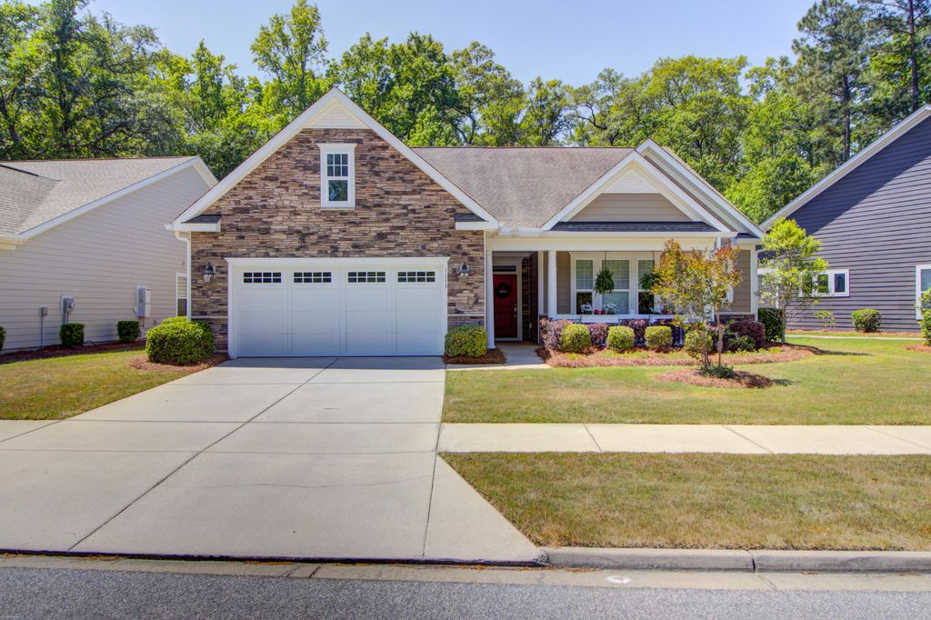 Photo of 1113 Old Field Drive, Summerville, SC 29483 (MLS # 26011902)