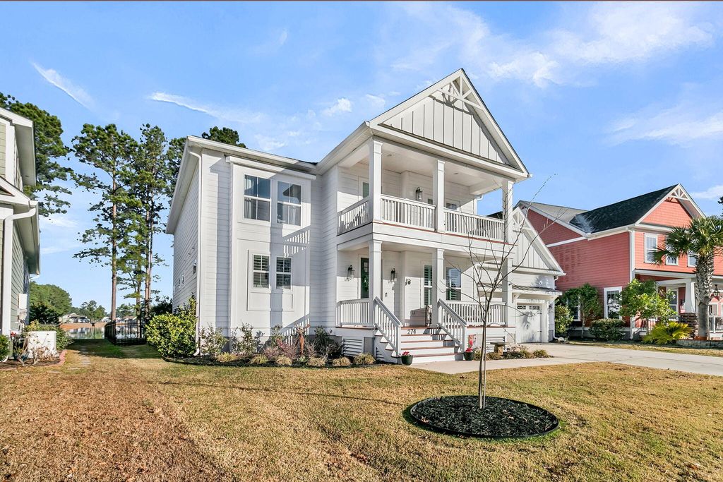 Photo of 274 Calm Water Way, Summerville, SC 29486 (MLS # 26001311)