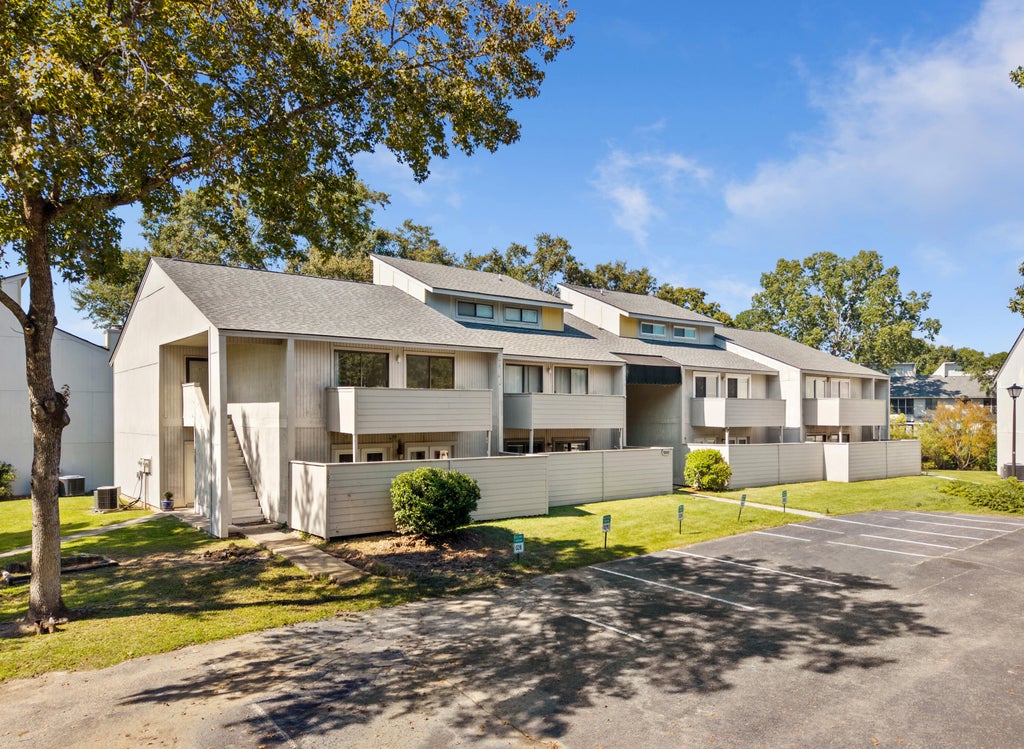 Photo of 1005 Waterwood Drive, Goose Creek, SC 29445 (MLS # 26028912)