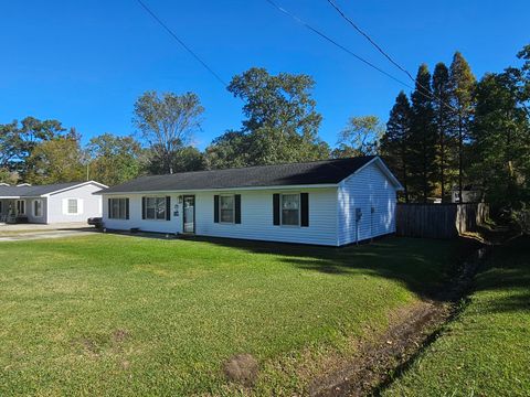 A home in Goose Creek