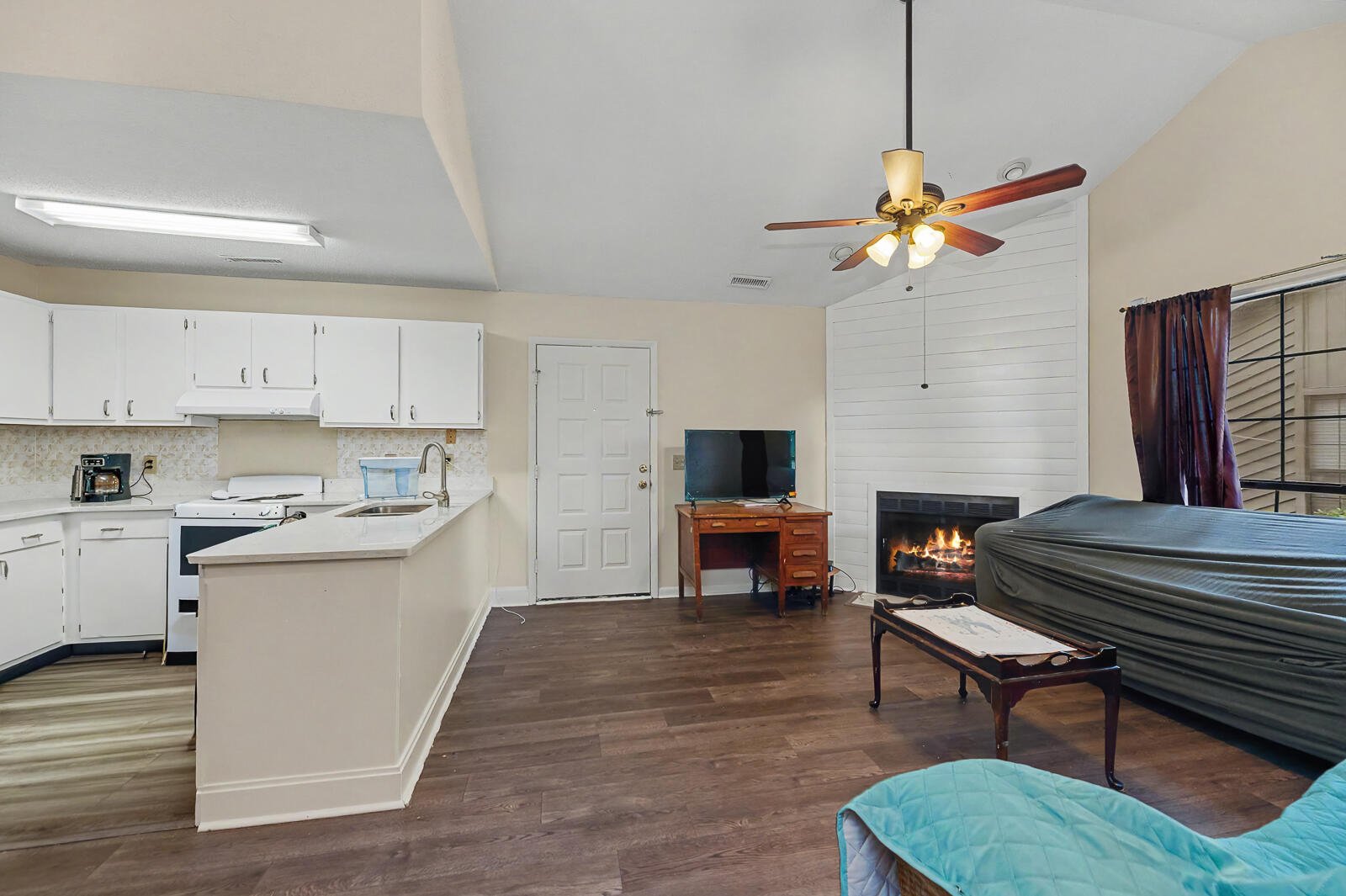 2182 Spoleto Lane