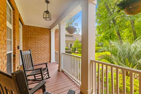 A home in North Charleston