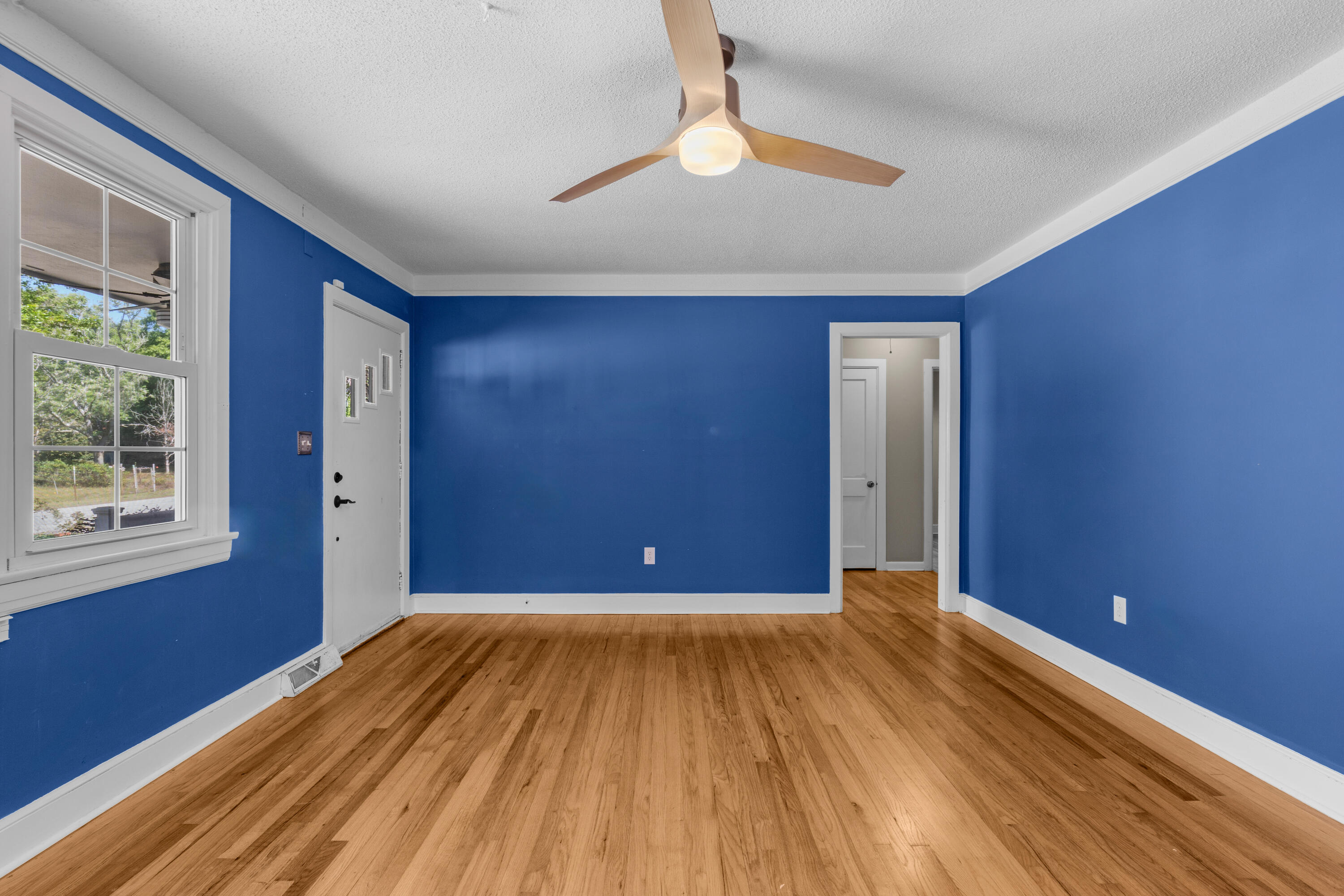 4512 Overbrook Avenue