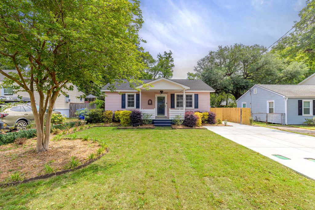 Photo of 4512 Overbrook Avenue, North Charleston, SC 29405 (MLS # 26010649)