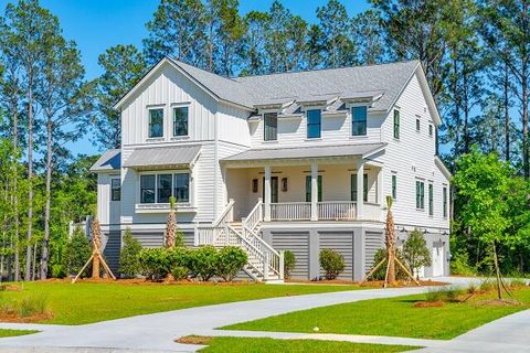 A home in Awendaw